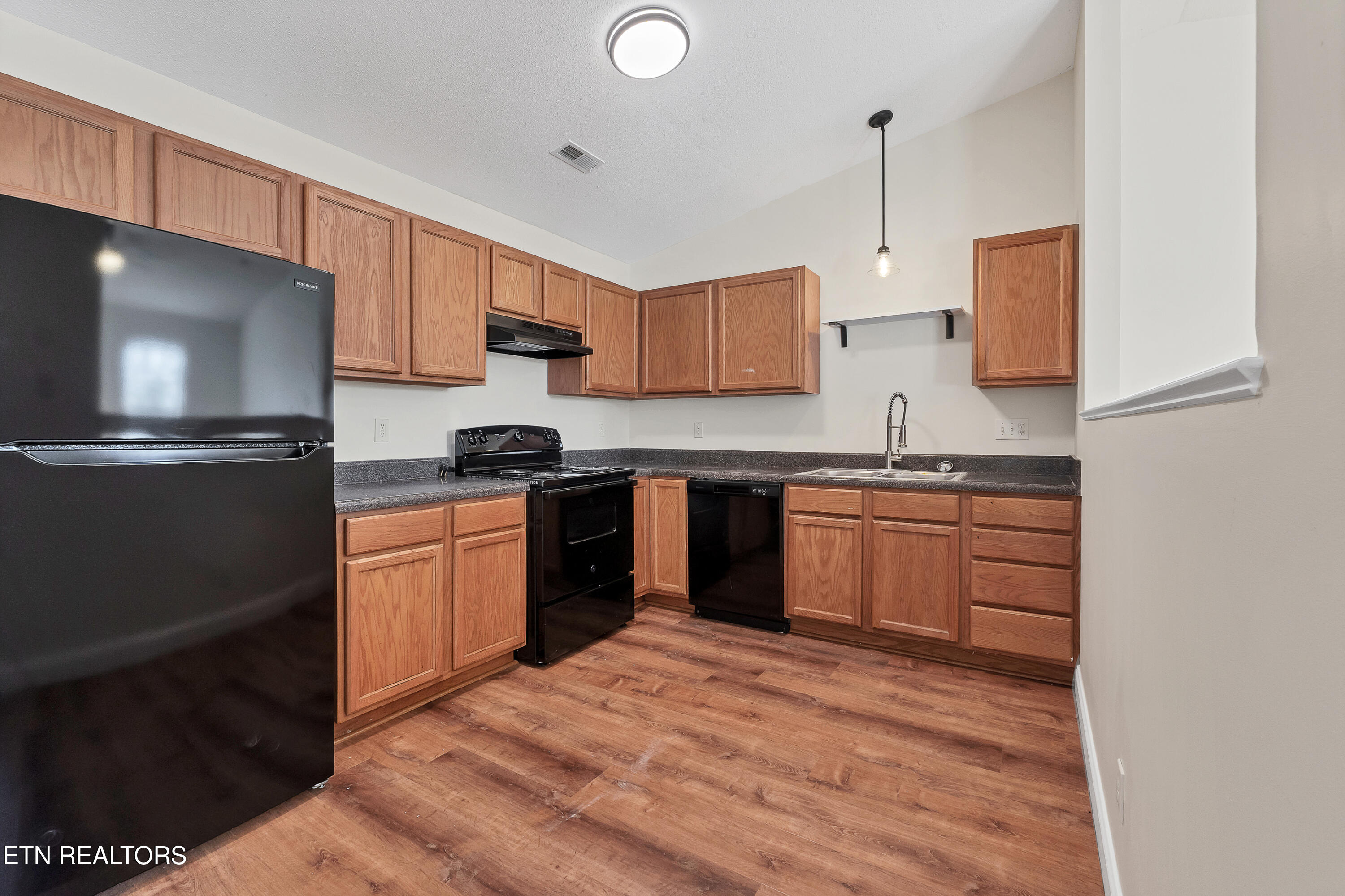 4801 White Poplar Way 17