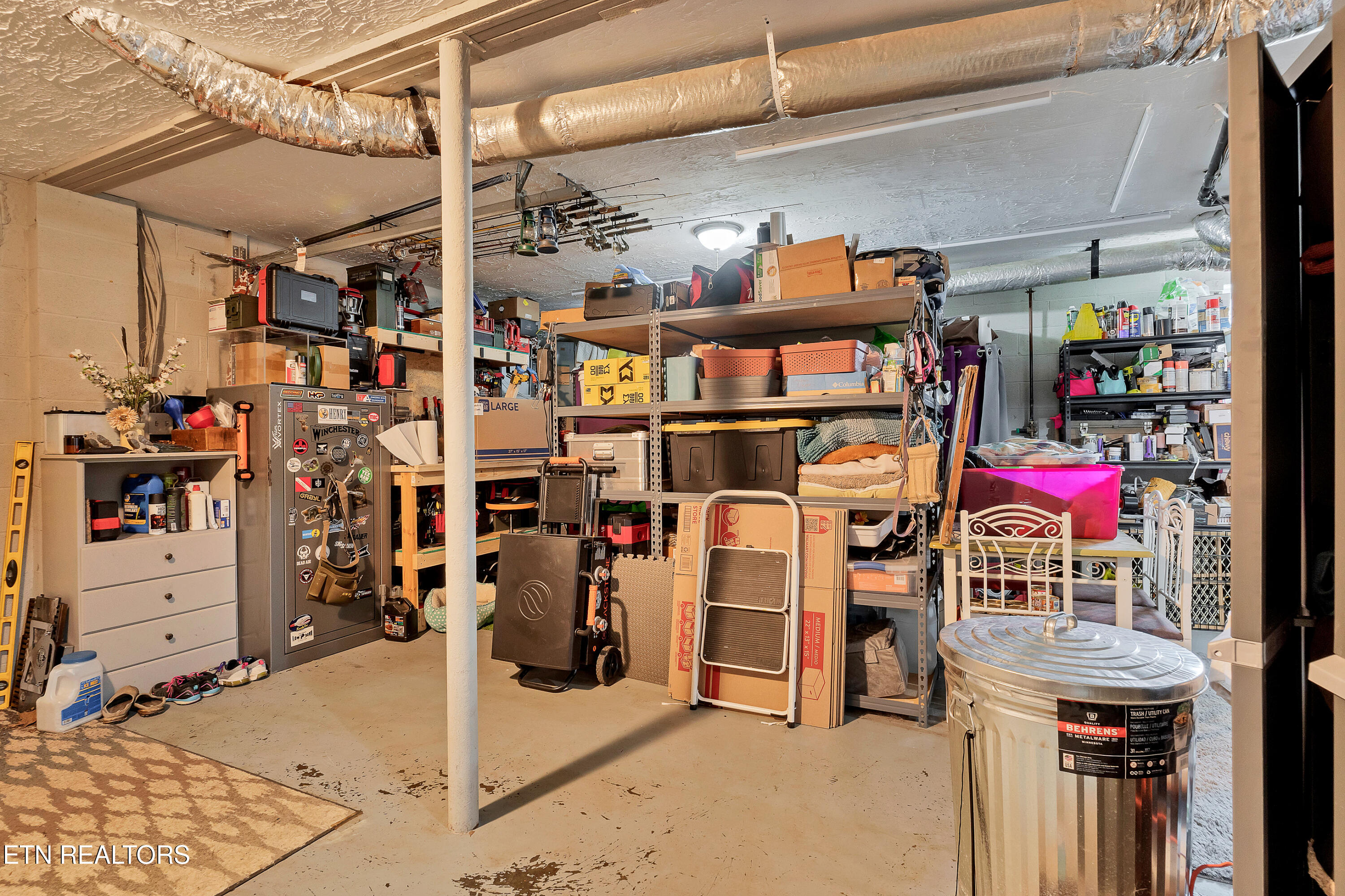 1733 N Parkridge Drive