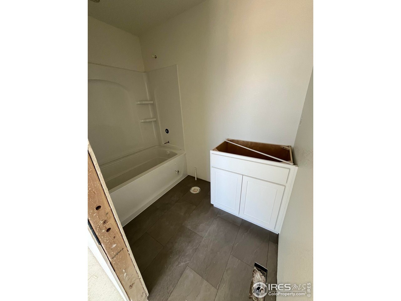 3712 Sequoia Ct