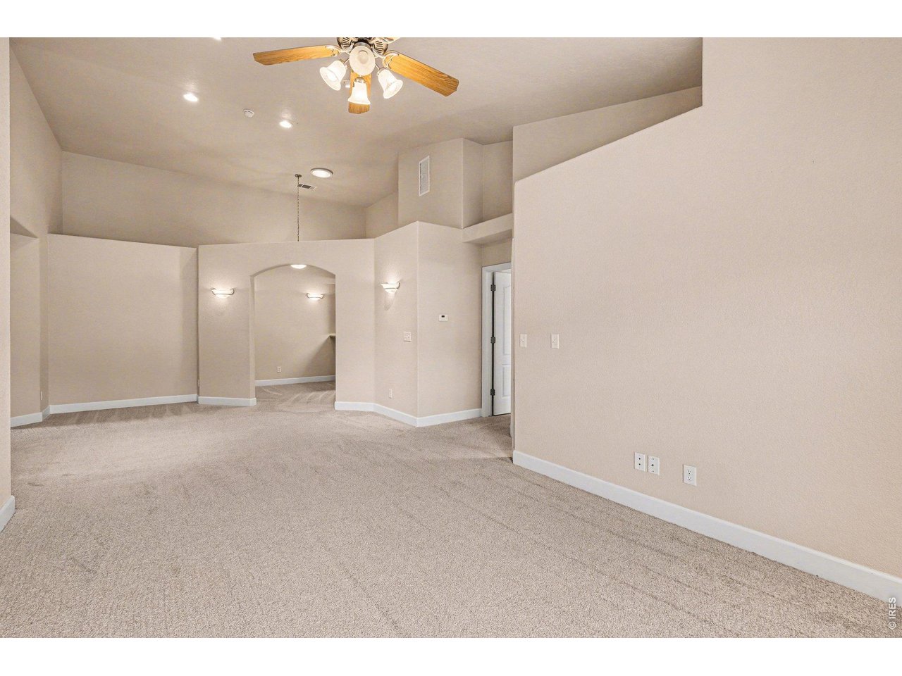 5775 W 29th St 4-405