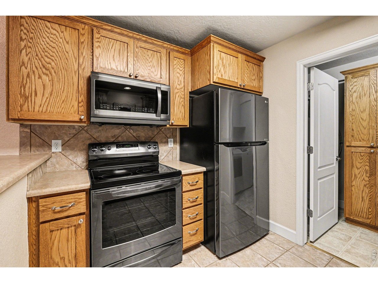 5775 W 29th St 4-405
