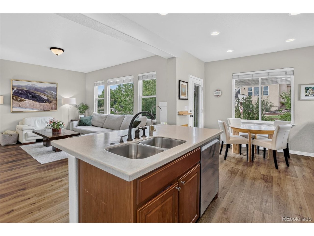 8556 Winding Passage Dr