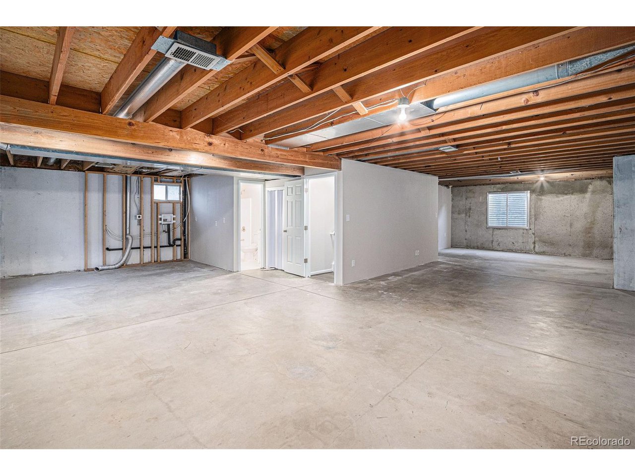 3404 Collins Ave