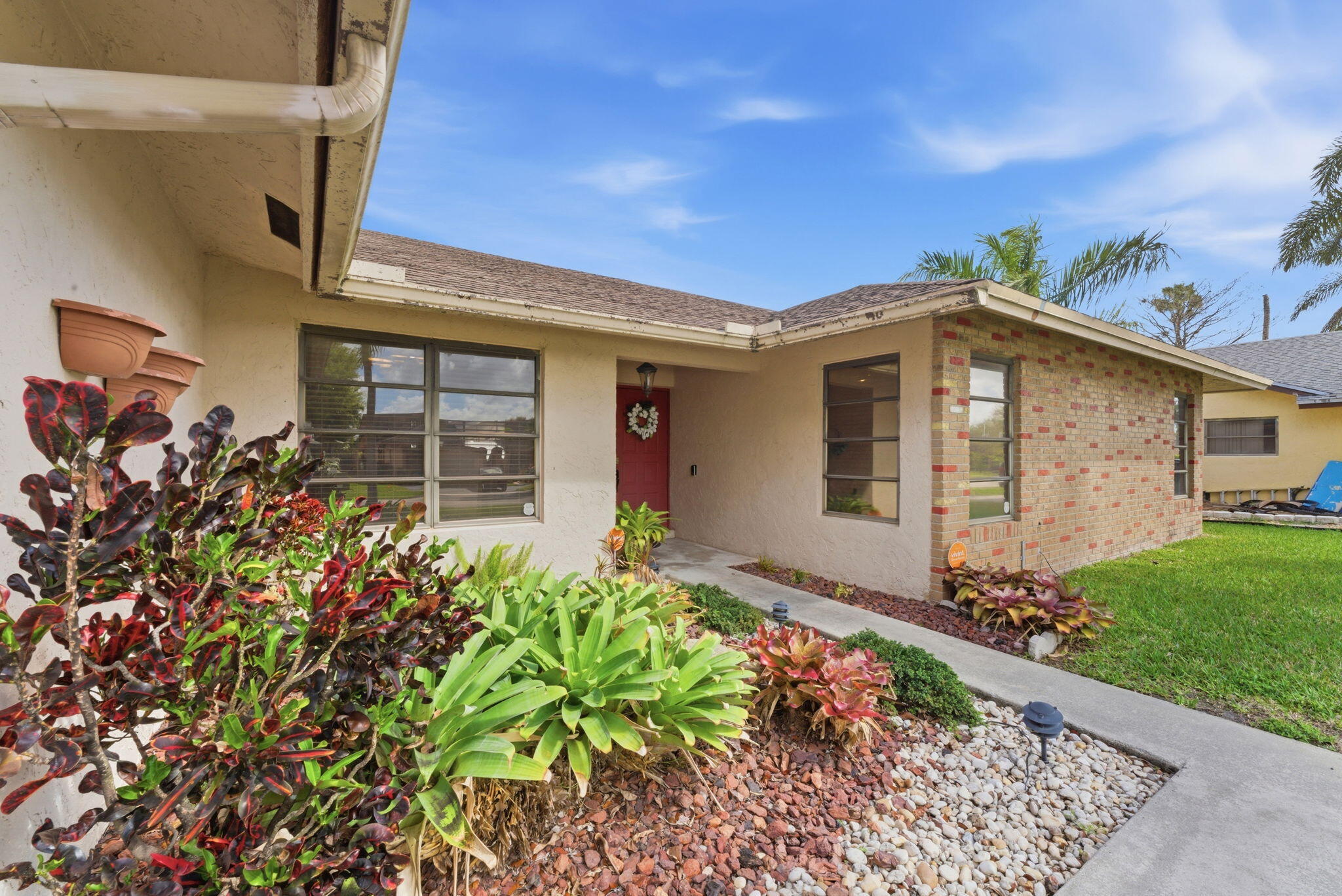 8001 NW 53rd Court