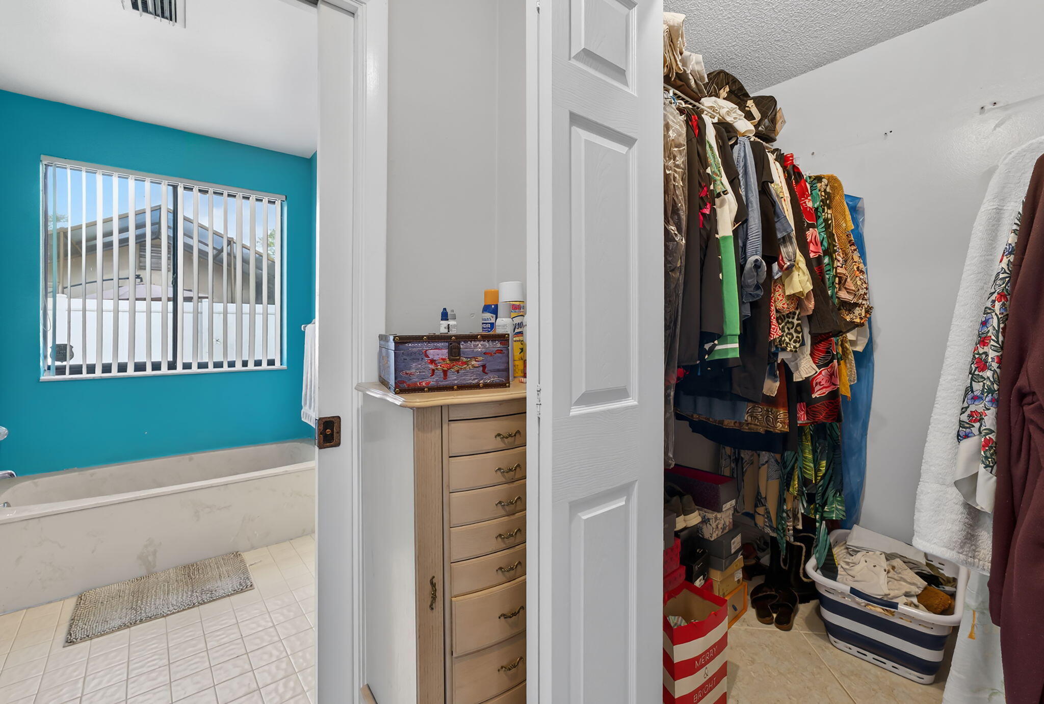 8001 NW 53rd Court