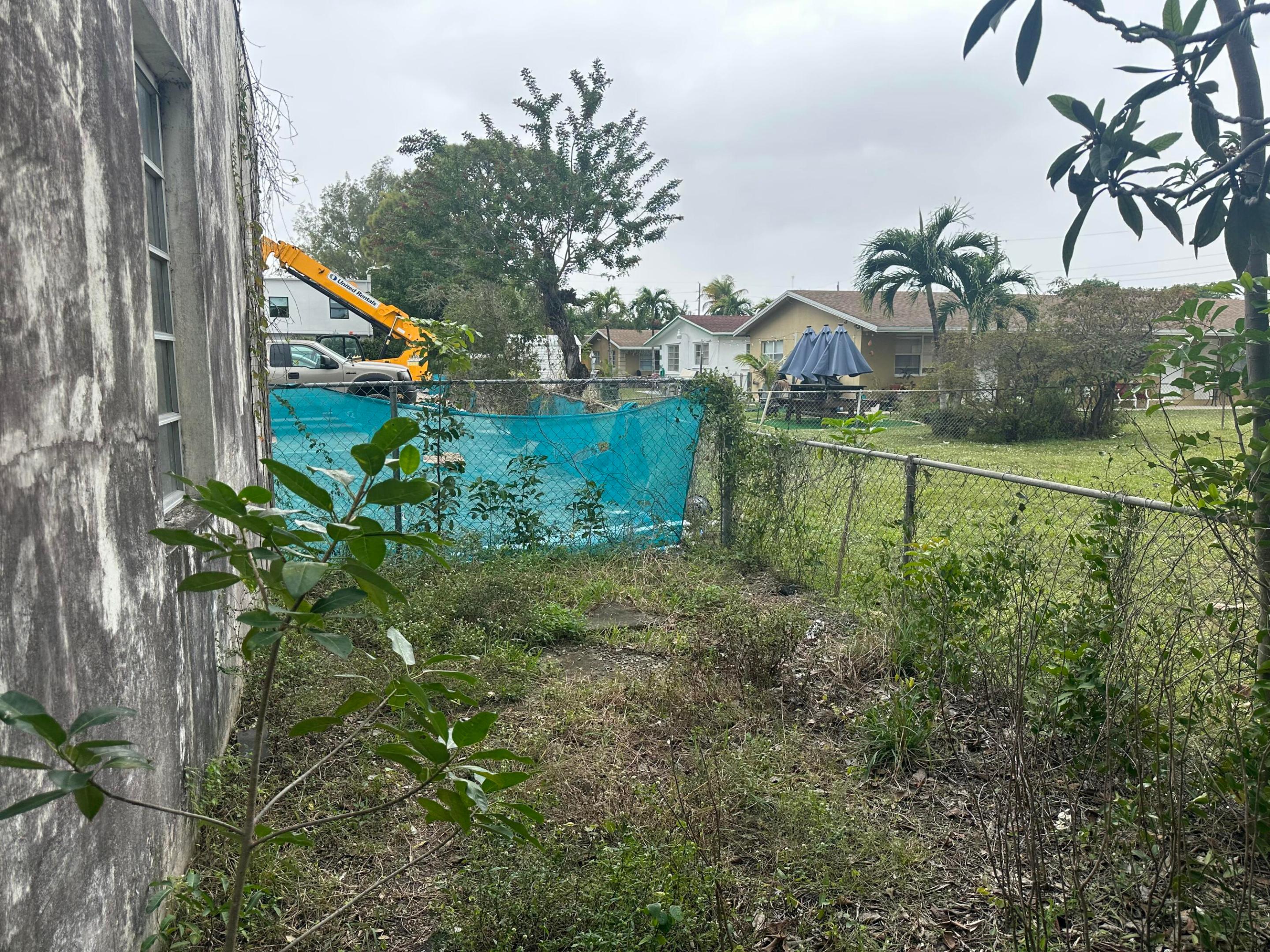 223 SE 4th Street 1