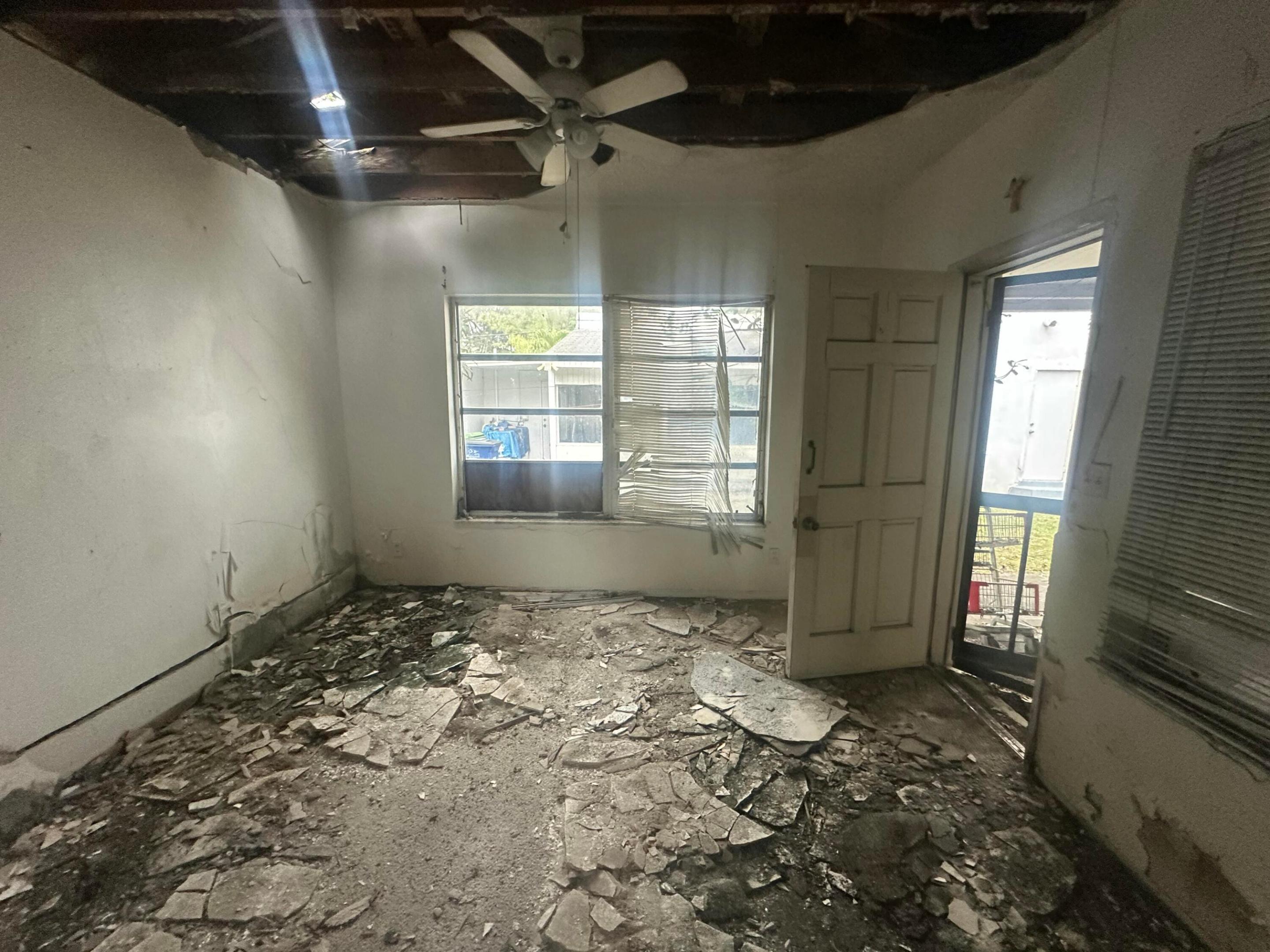 223 SE 4th Street 1