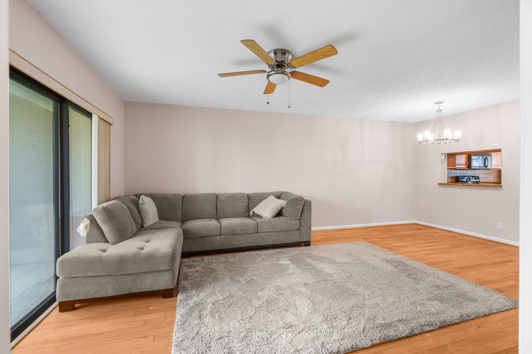 1203 Congressional Way