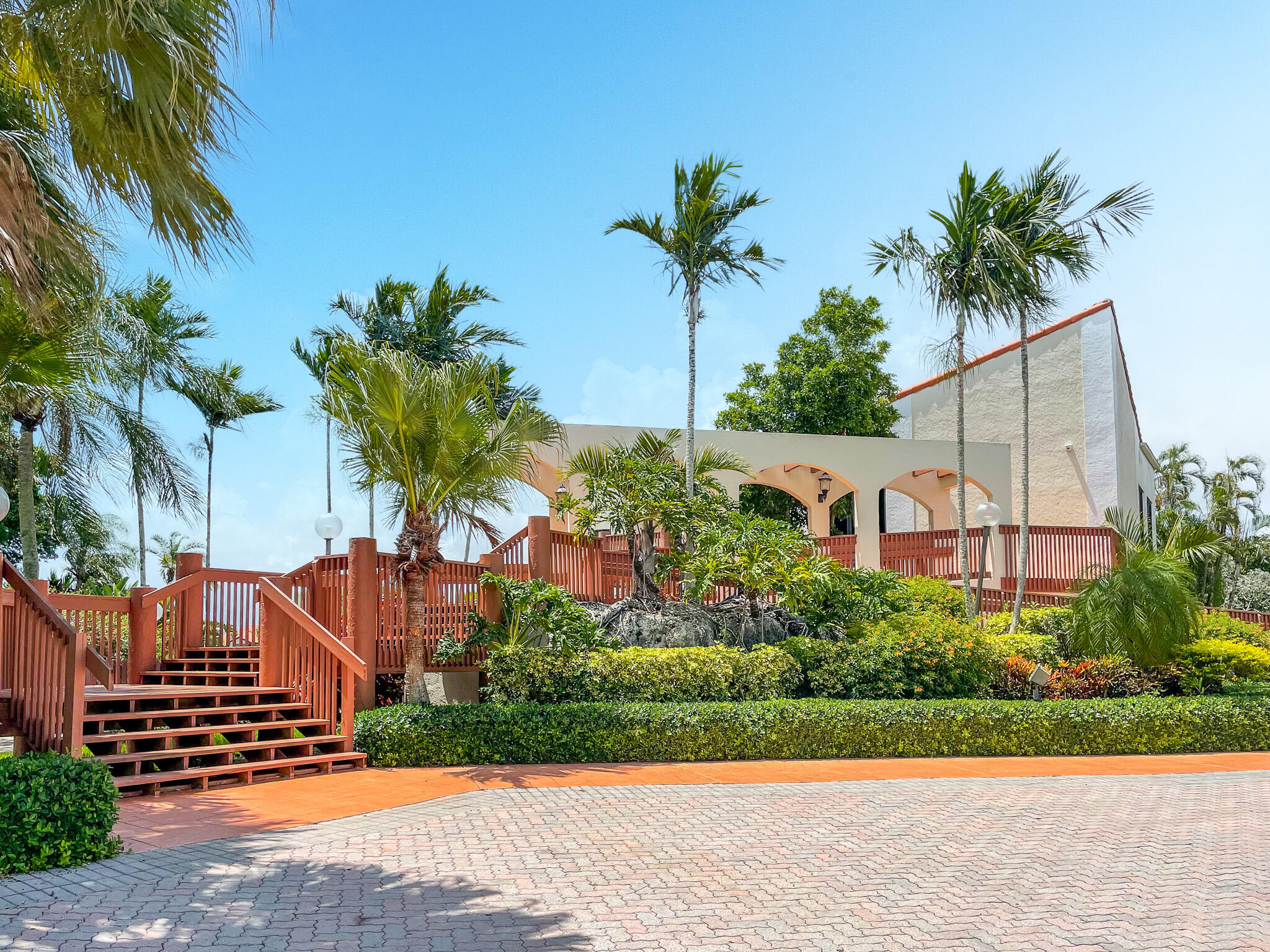 1203 Congressional Way