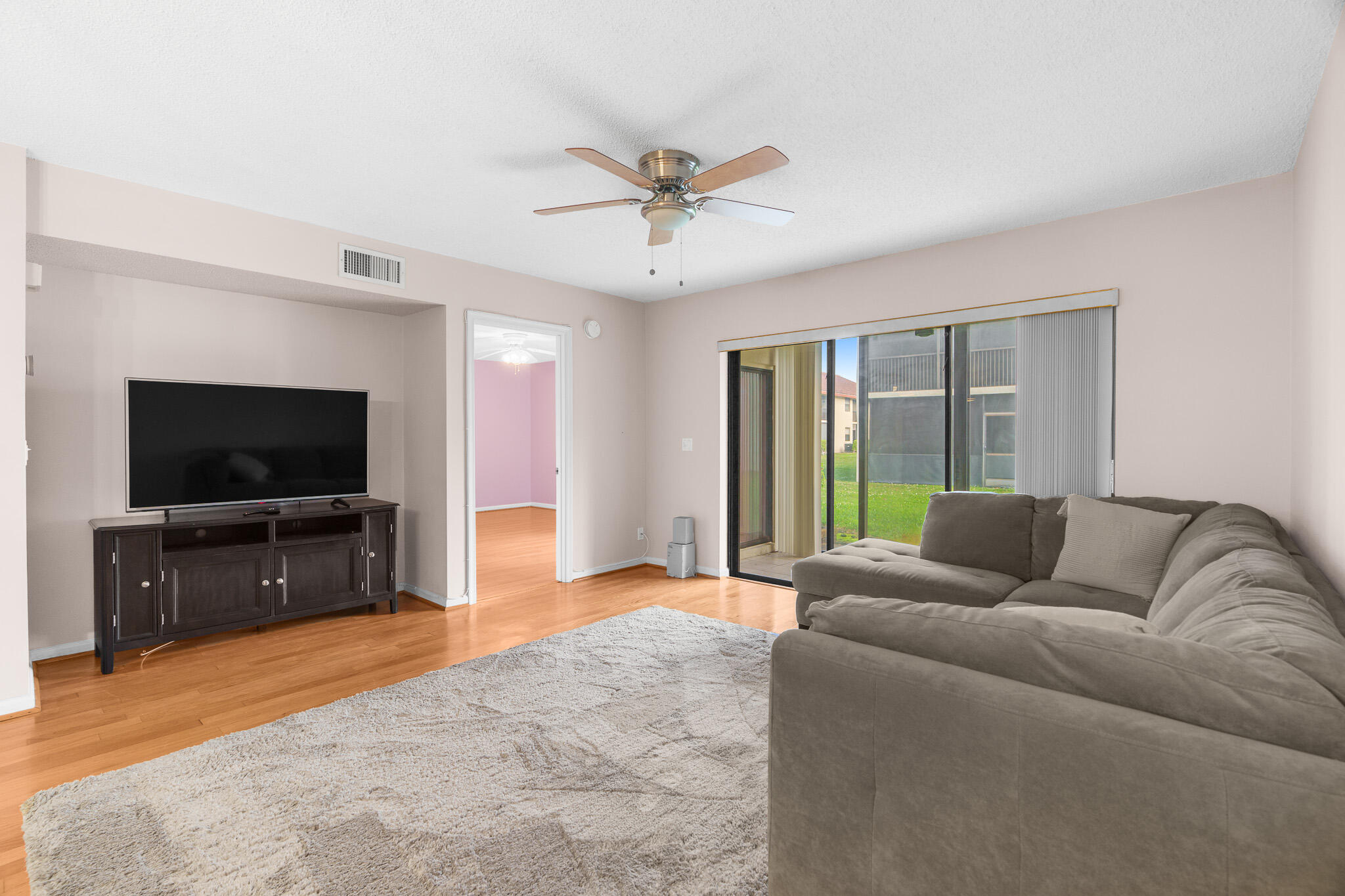 1203 Congressional Way