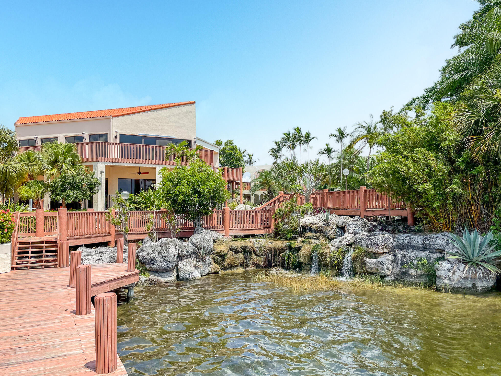 1203 Congressional Way