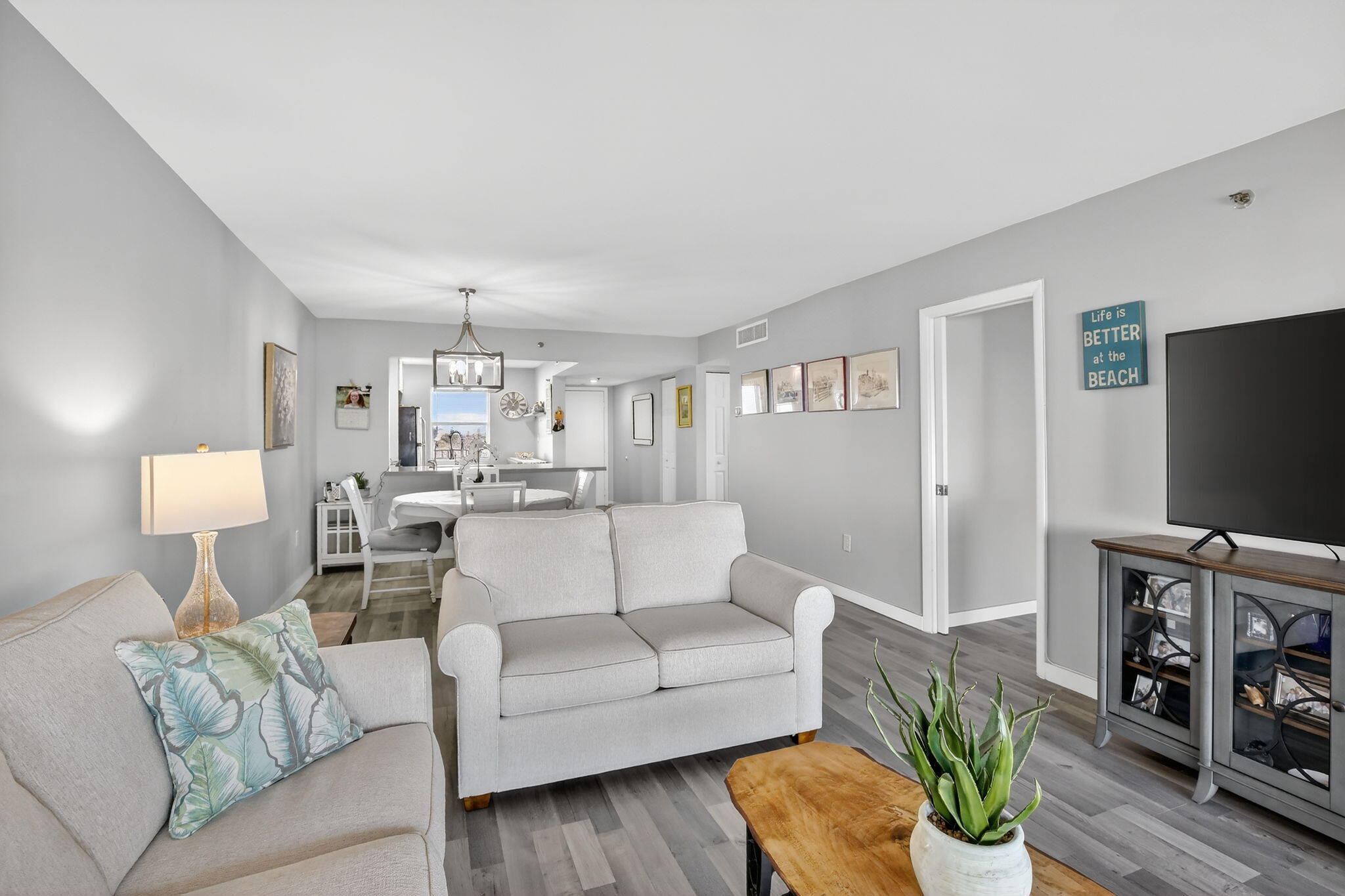 3910 Inverrary Boulevard 802b