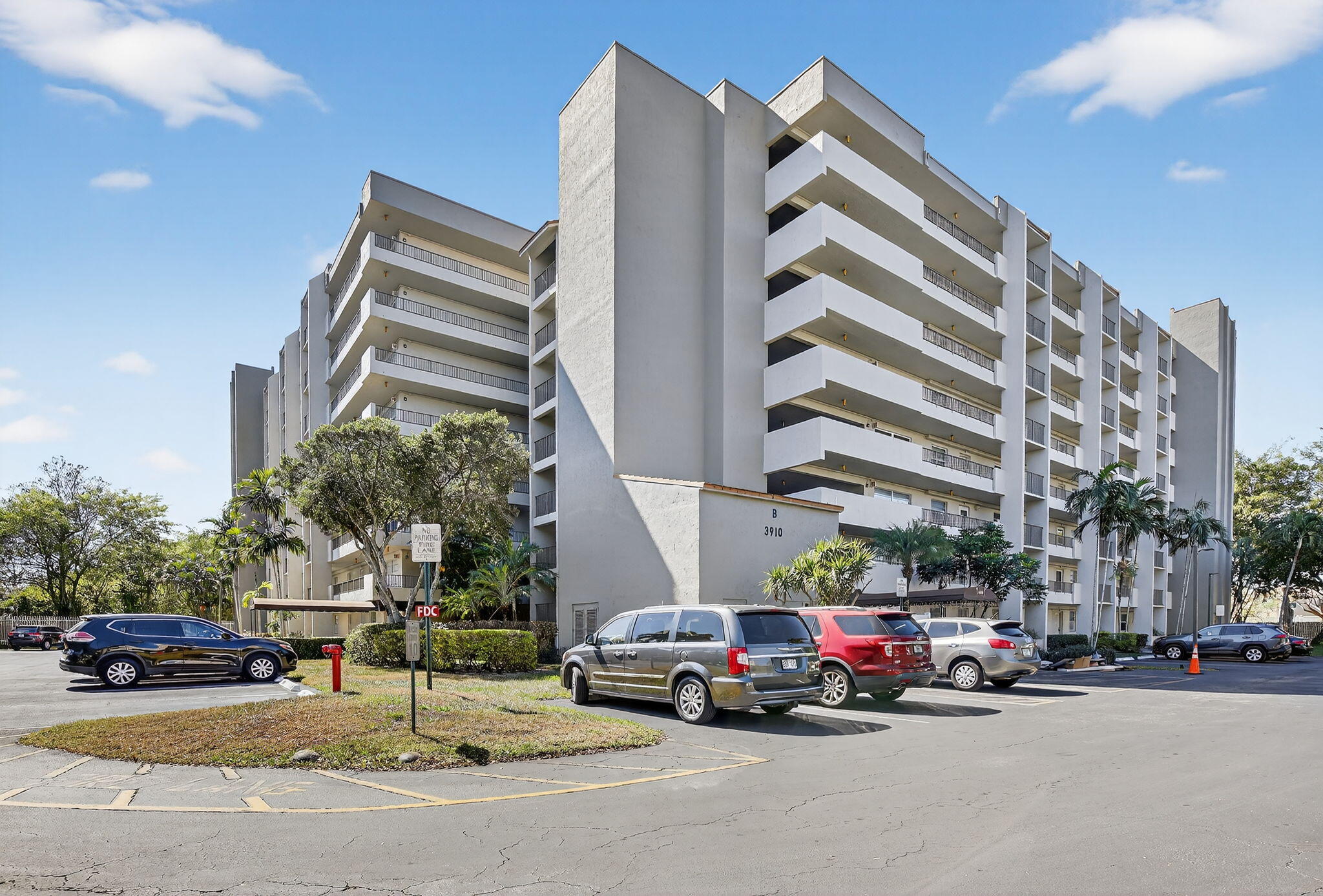 3910 Inverrary Boulevard 802b