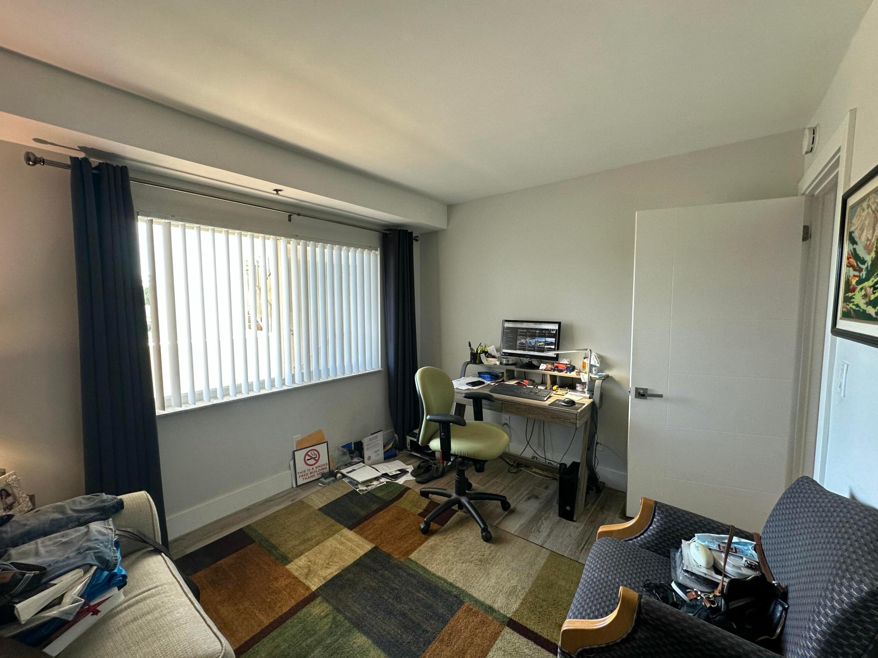 3178 Via Poinciana 307