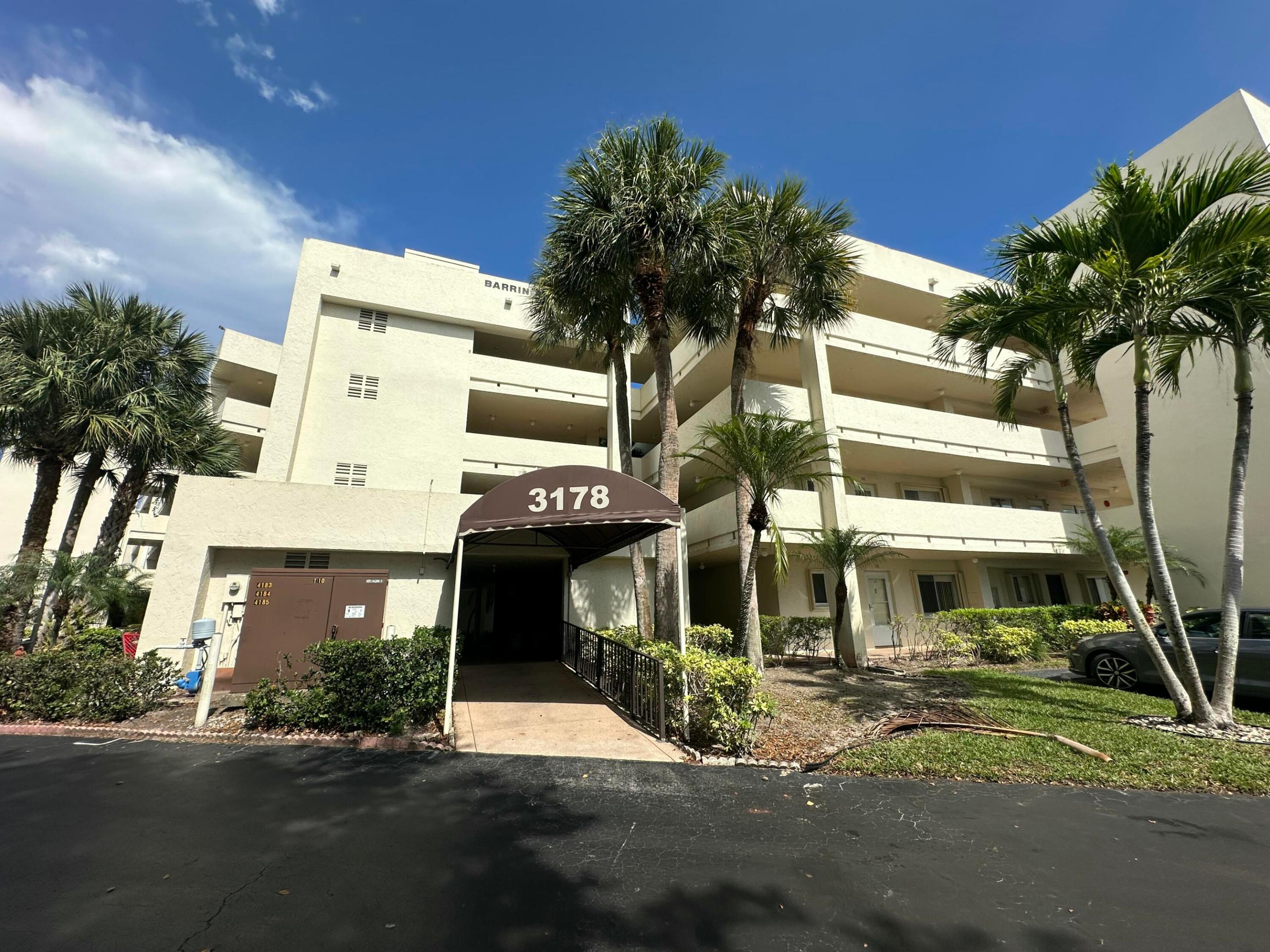 3178 Via Poinciana 307