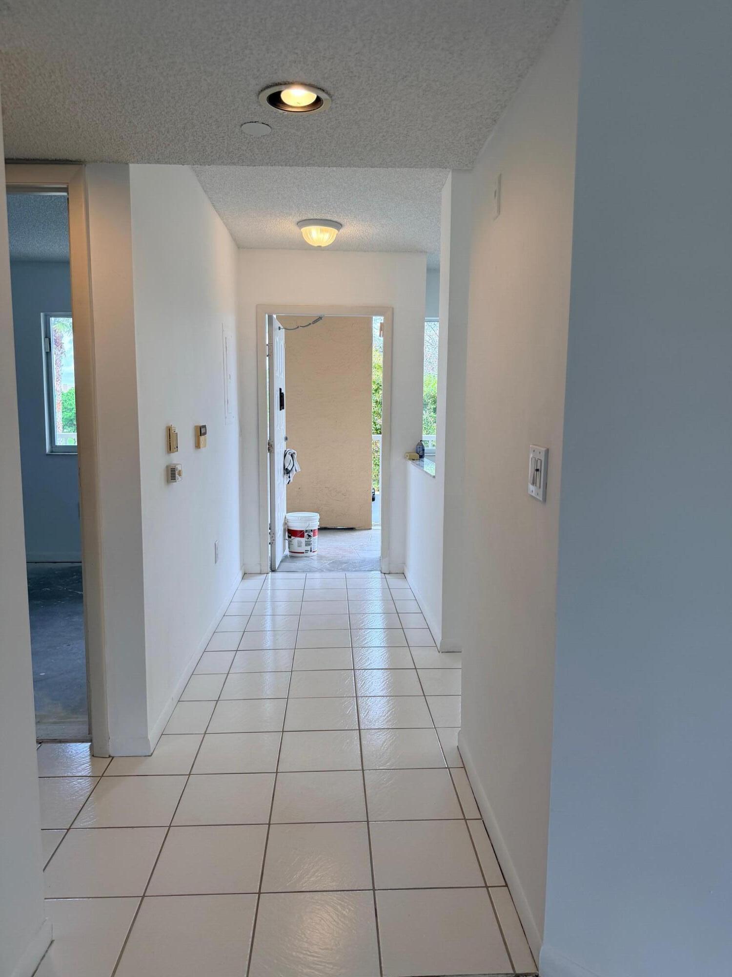 9560 Weldon Circle J312