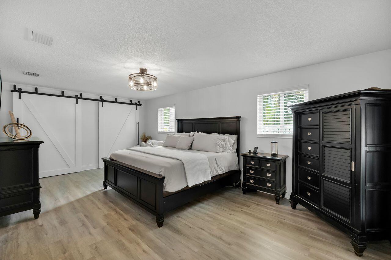 7601 NW 41st Street