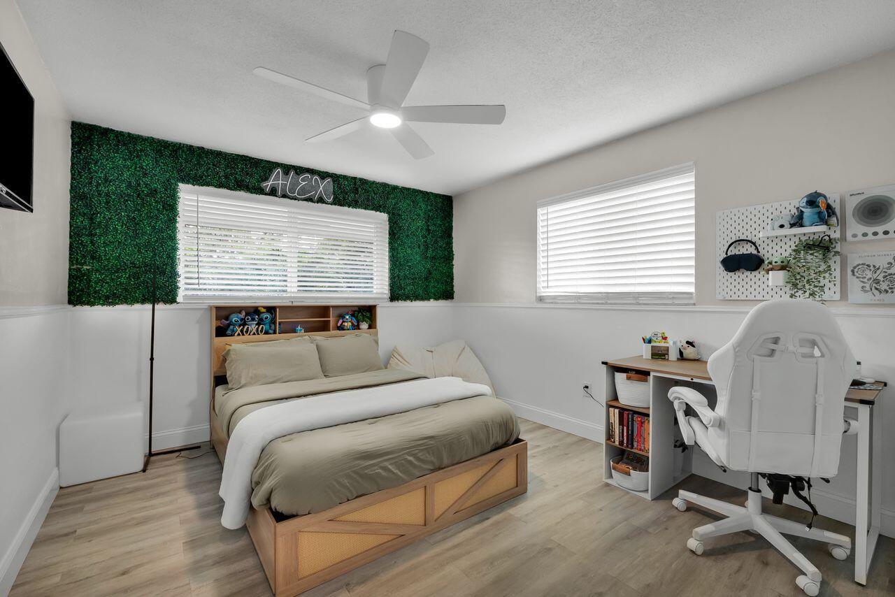 7601 NW 41st Street