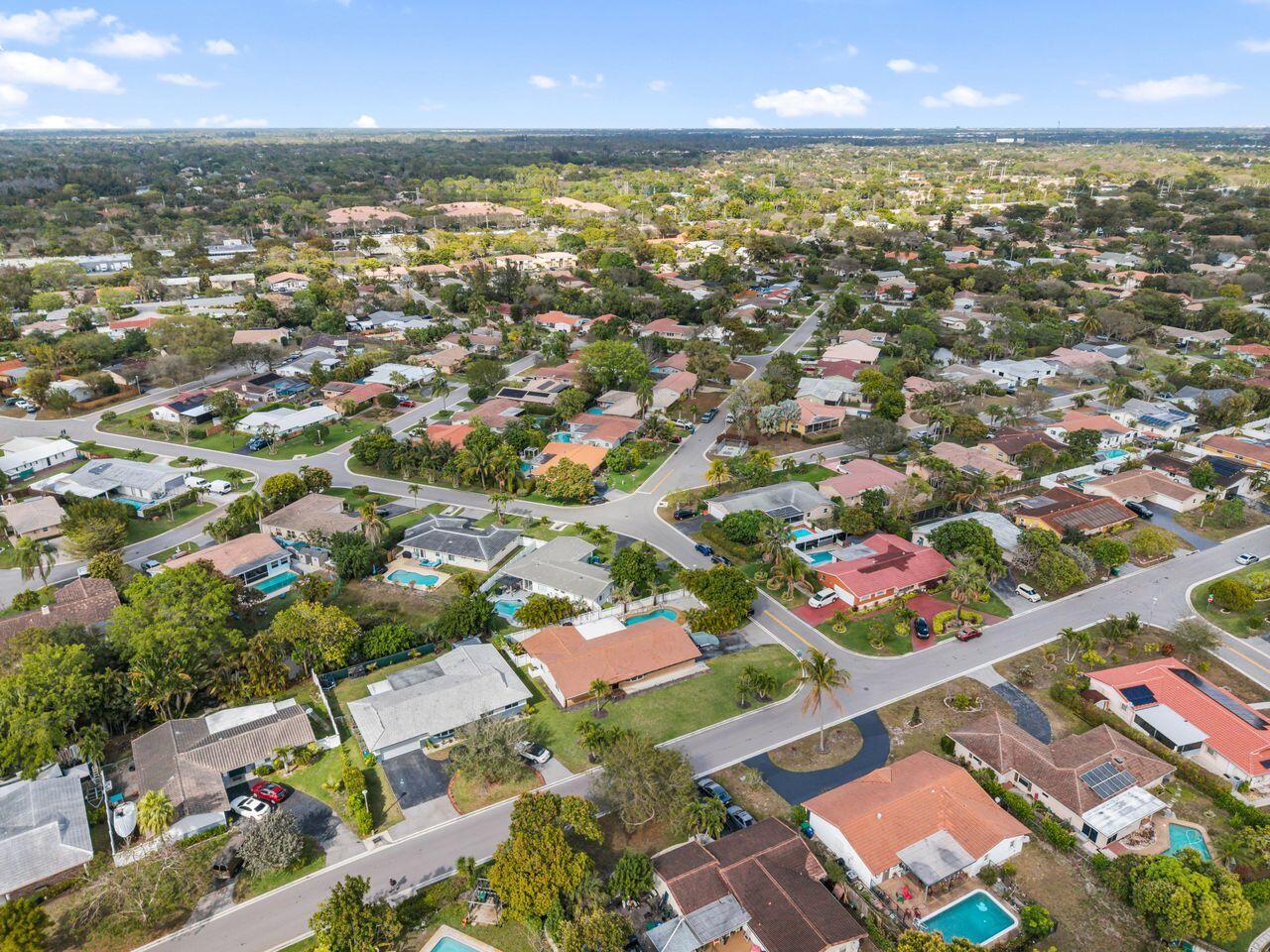 7601 NW 41st Street