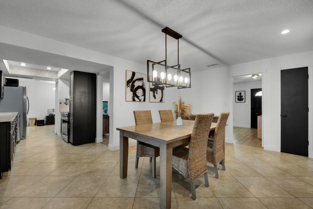 7601 NW 41st Street