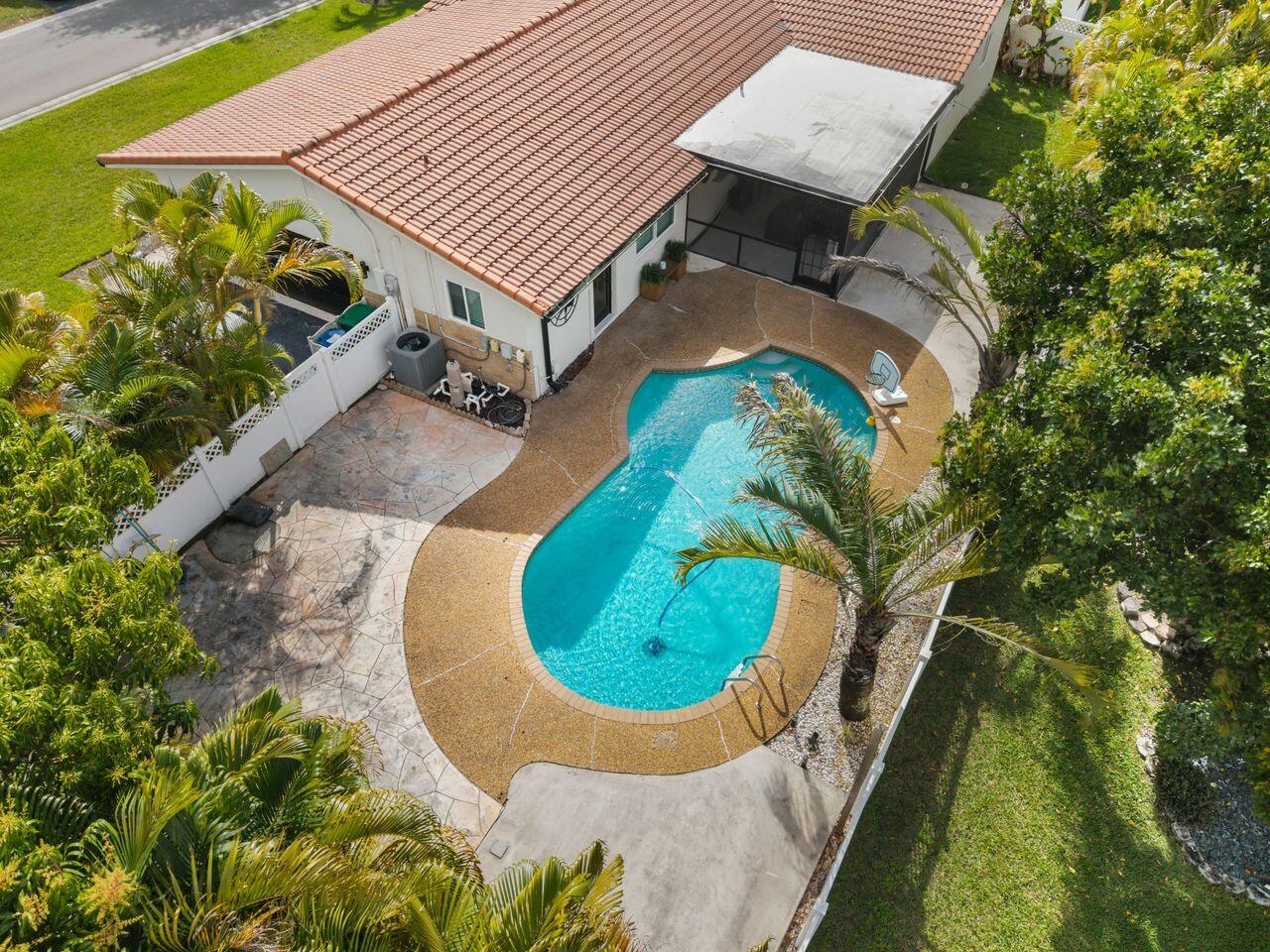 7601 NW 41st Street