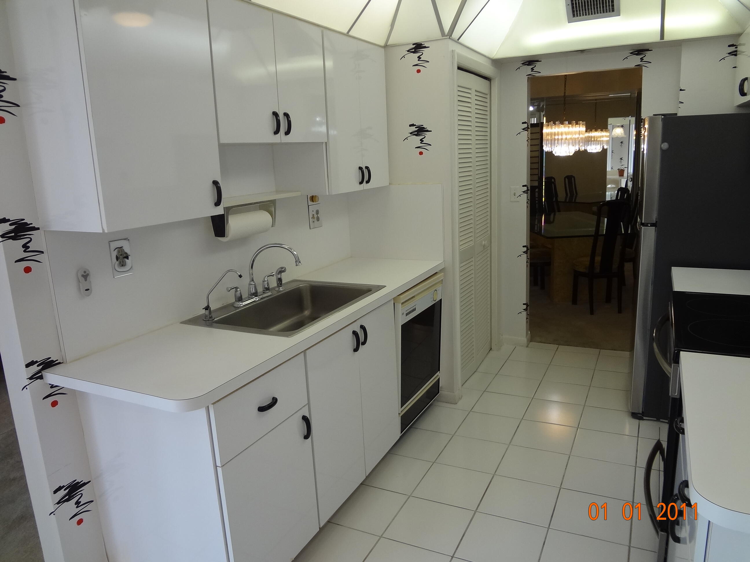 7200 Radice Court 302