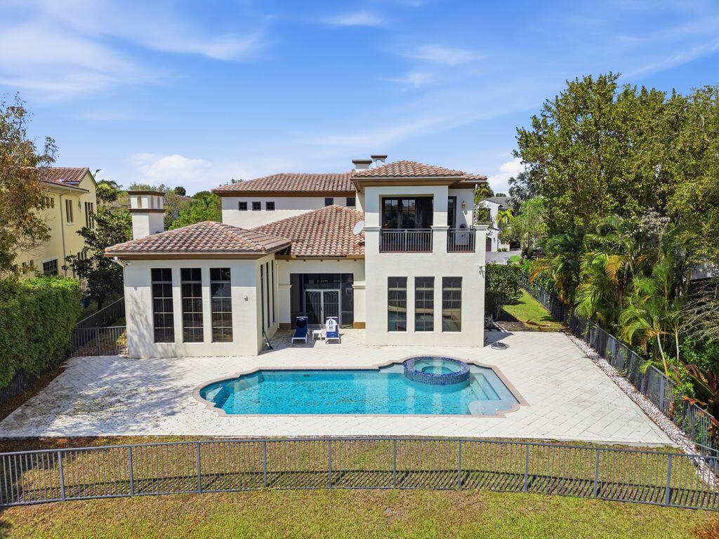 9460 Eden Manor