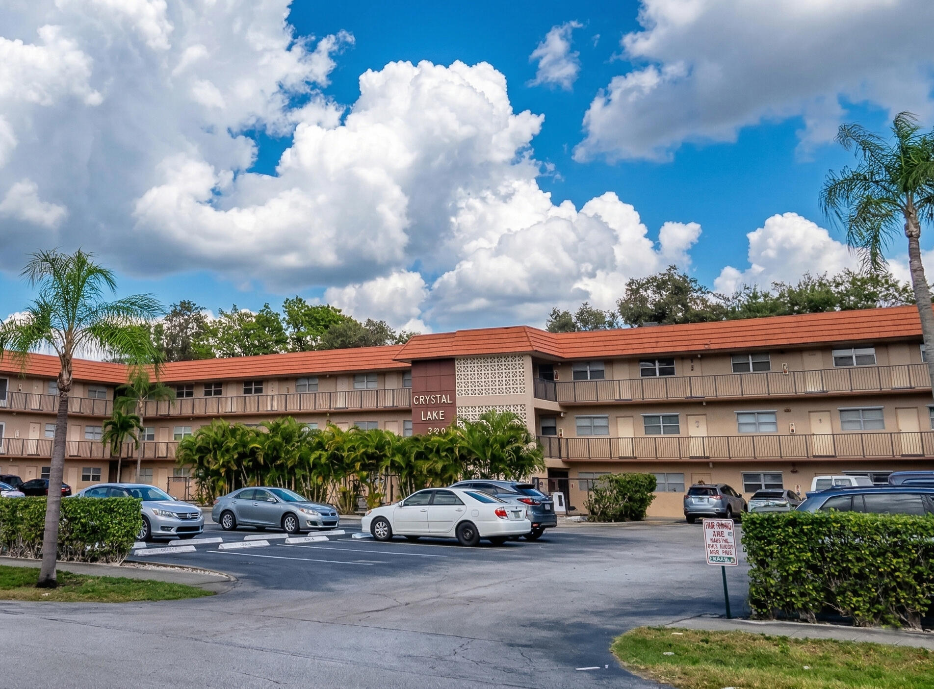 3930 Crystal Lake Drive 206