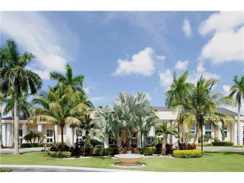 9419 S Belfort Circle Unit 9419