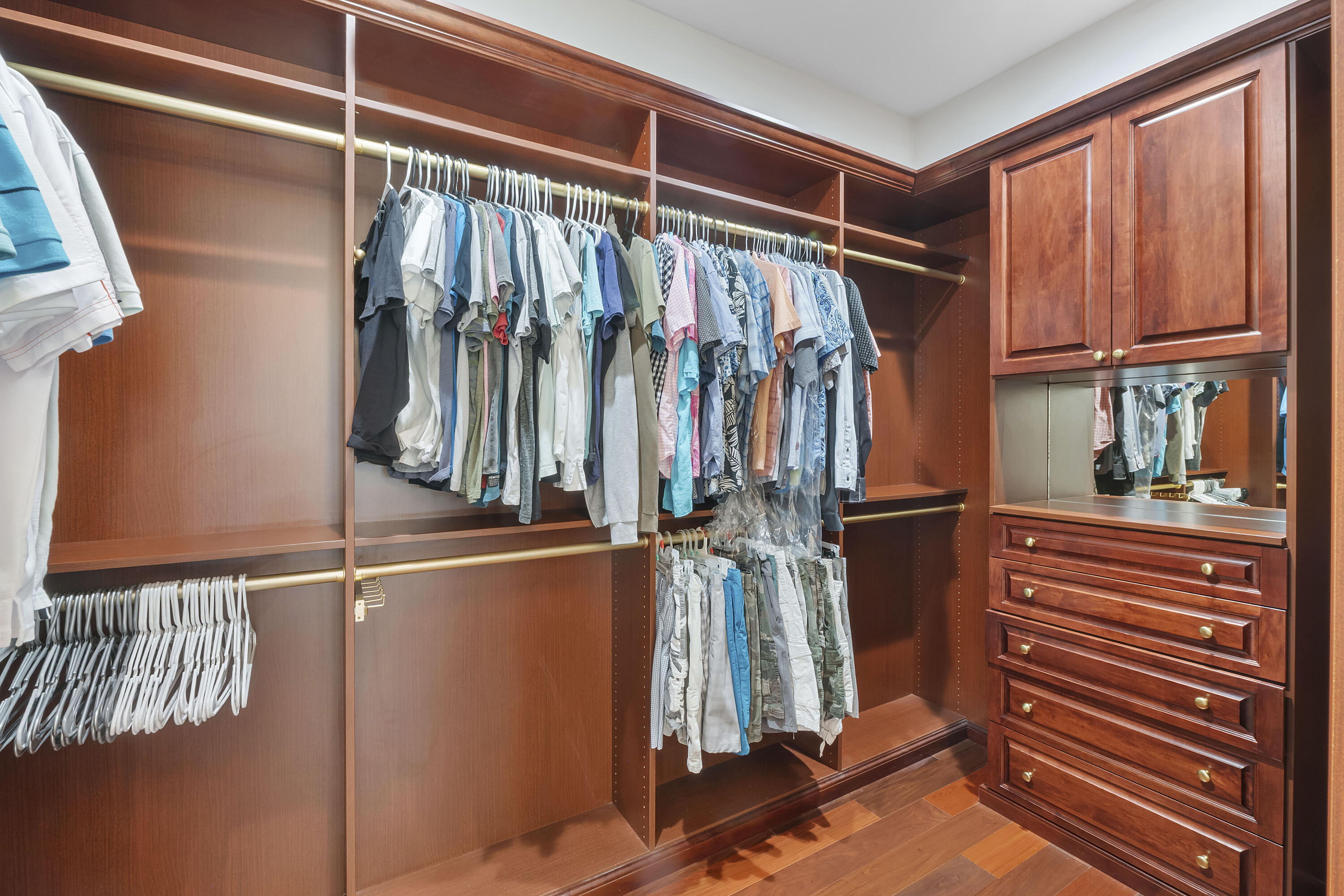 7023 Lost Garden Terrace