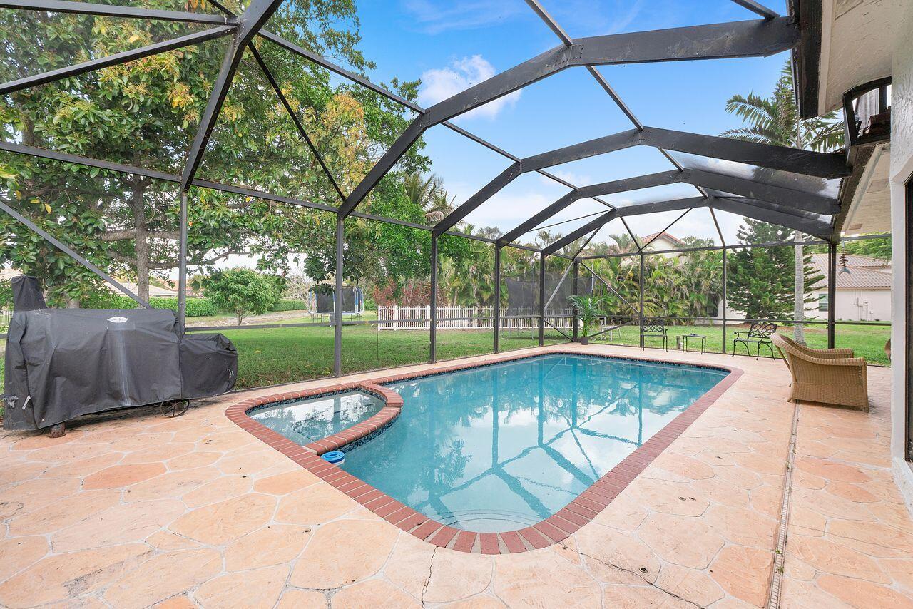 6273 NW 52nd Street