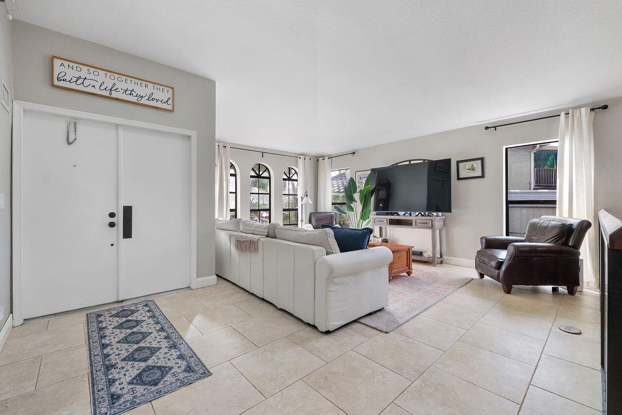 6273 NW 52nd Street