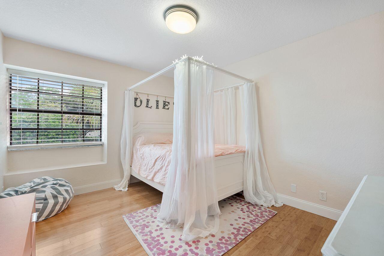 6273 NW 52nd Street