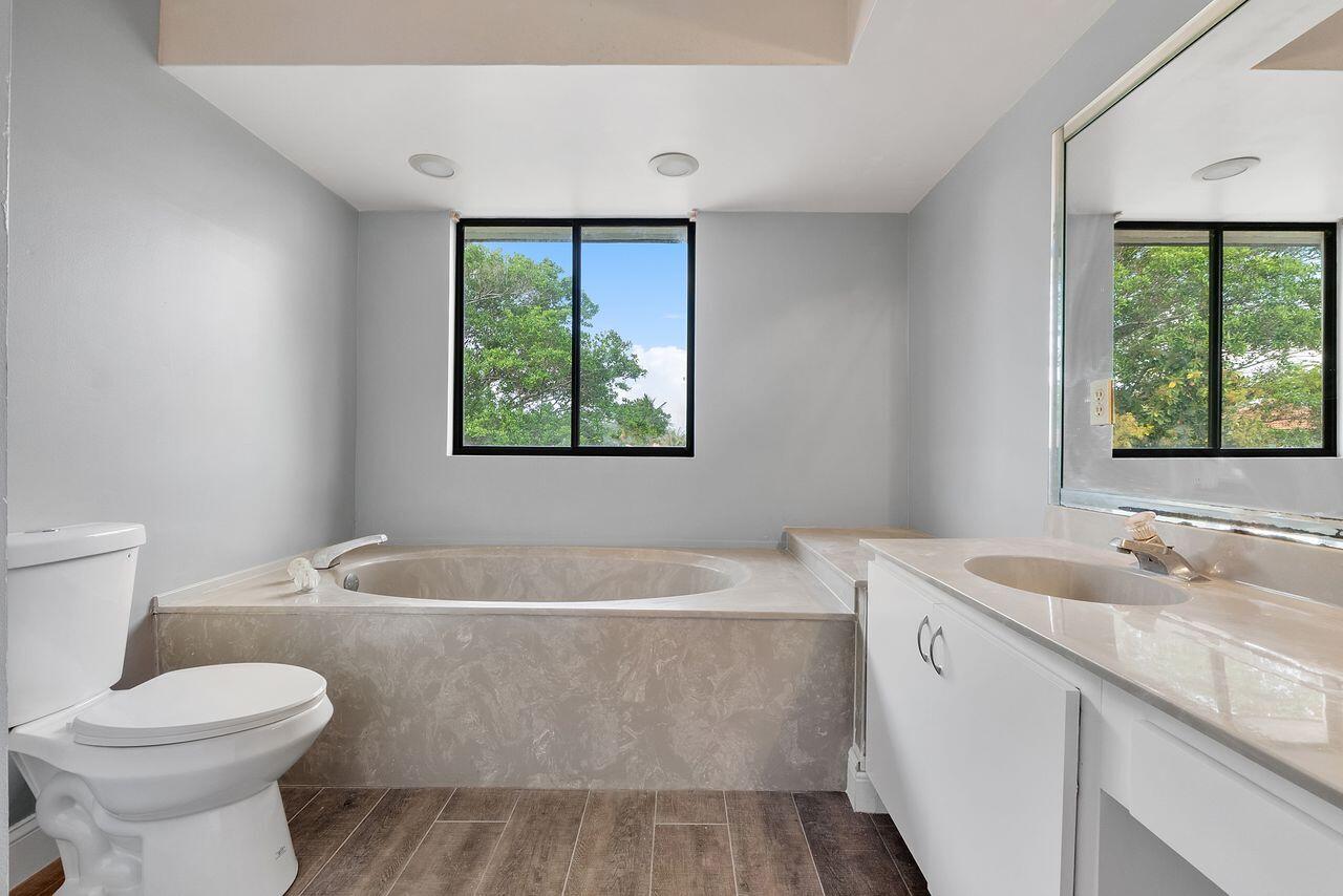 6273 NW 52nd Street