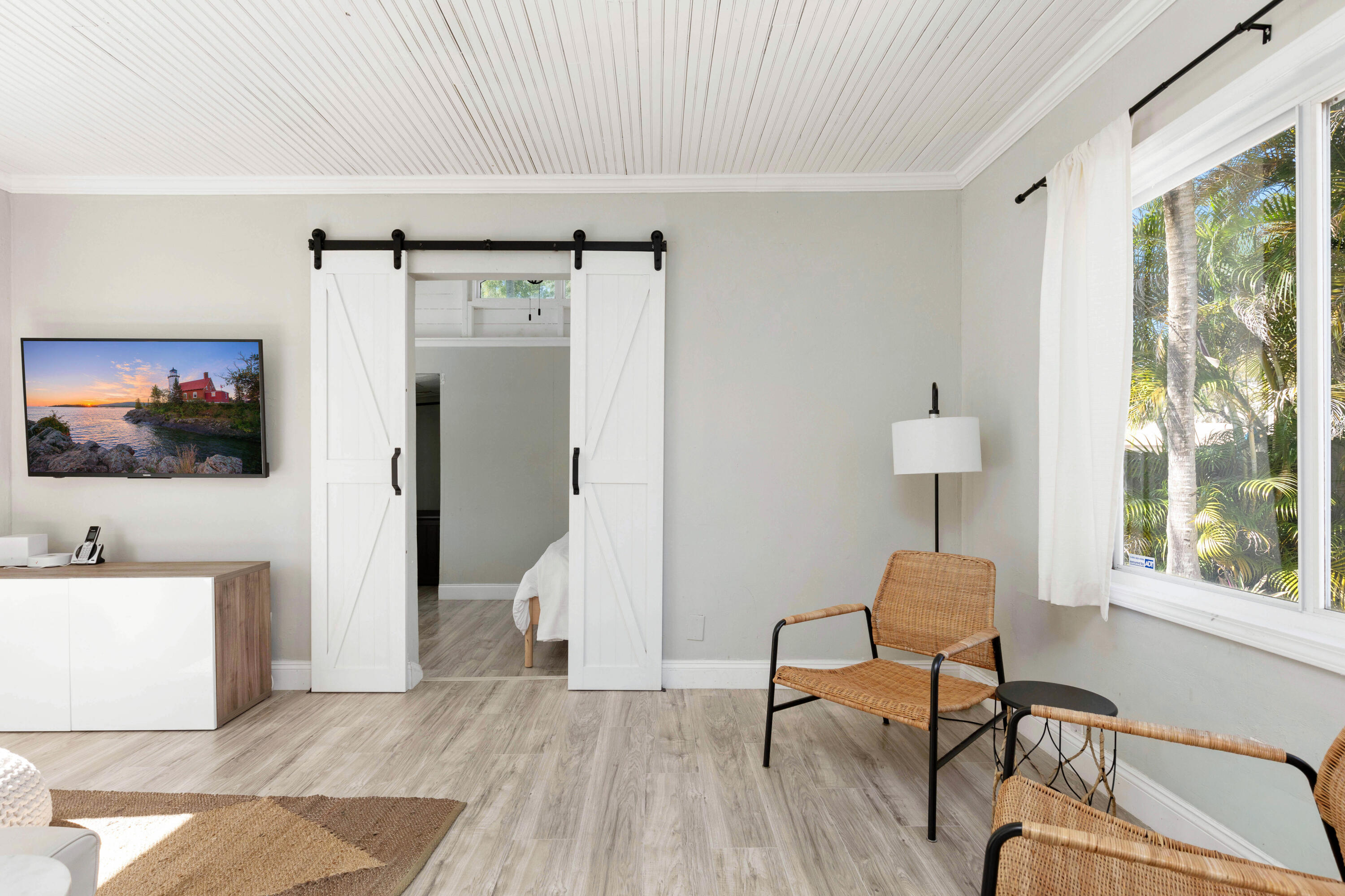 232 SW 12th Avenue