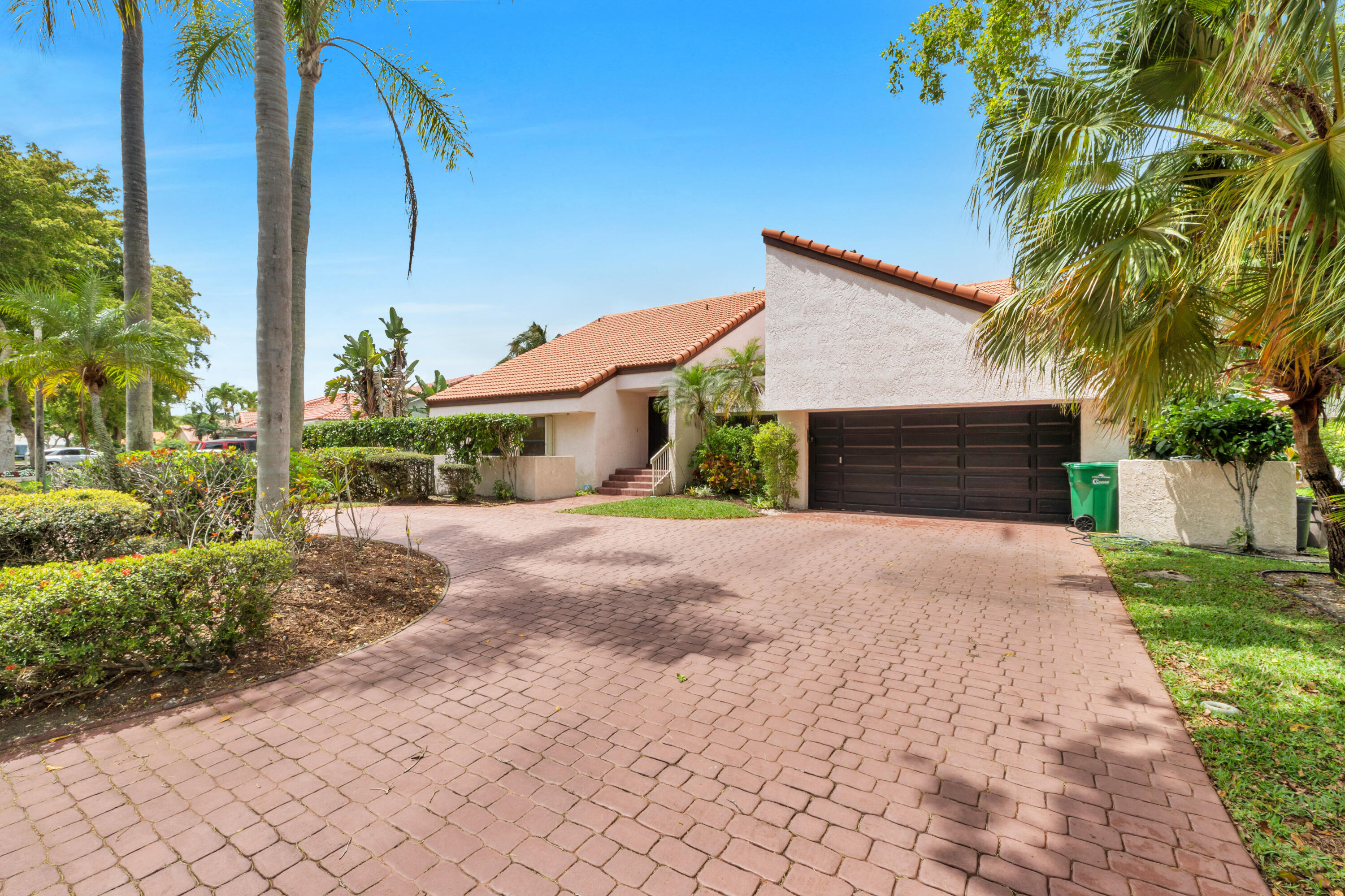 5040 NW 88th Lane