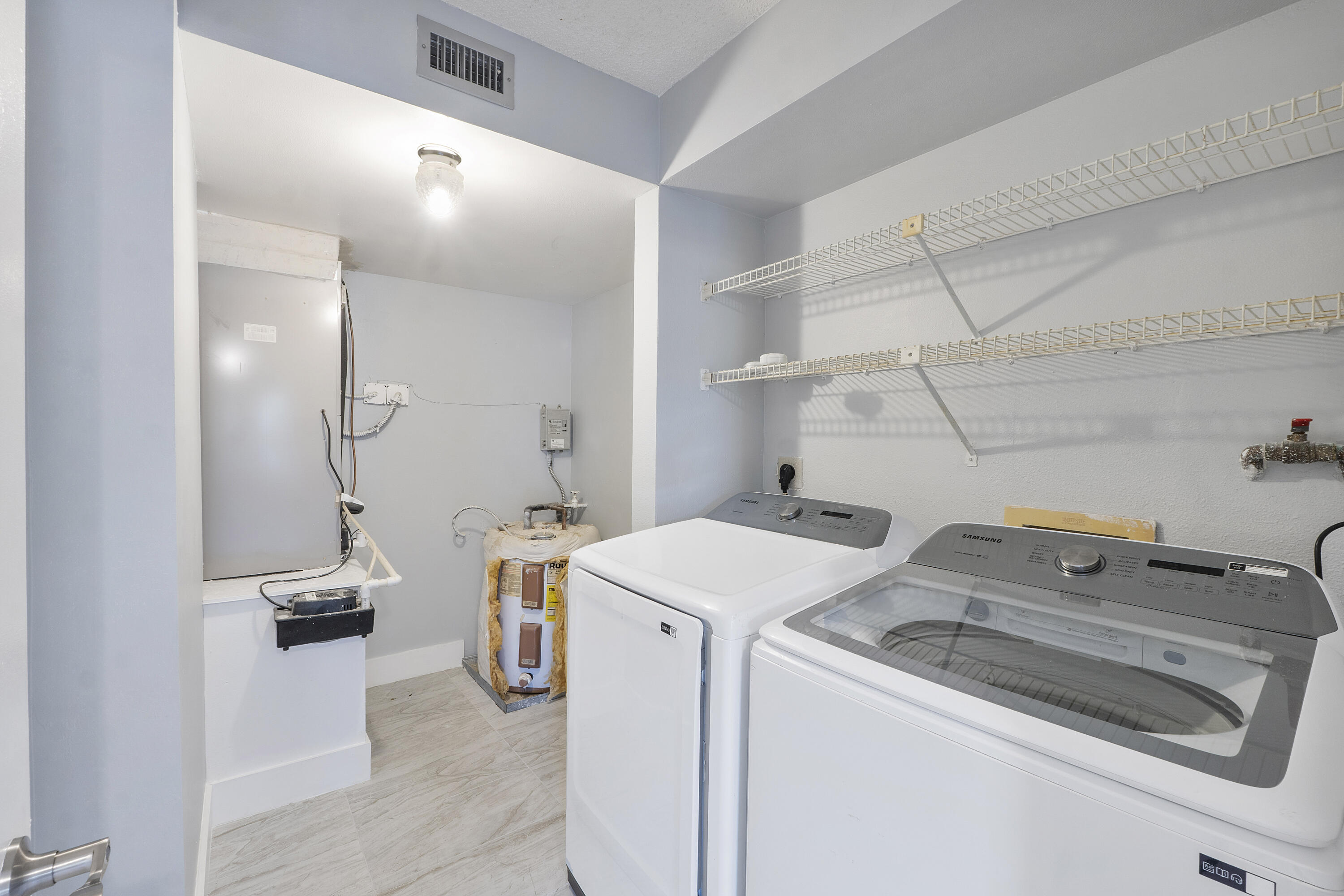 2606 NW 104th Avenue 208