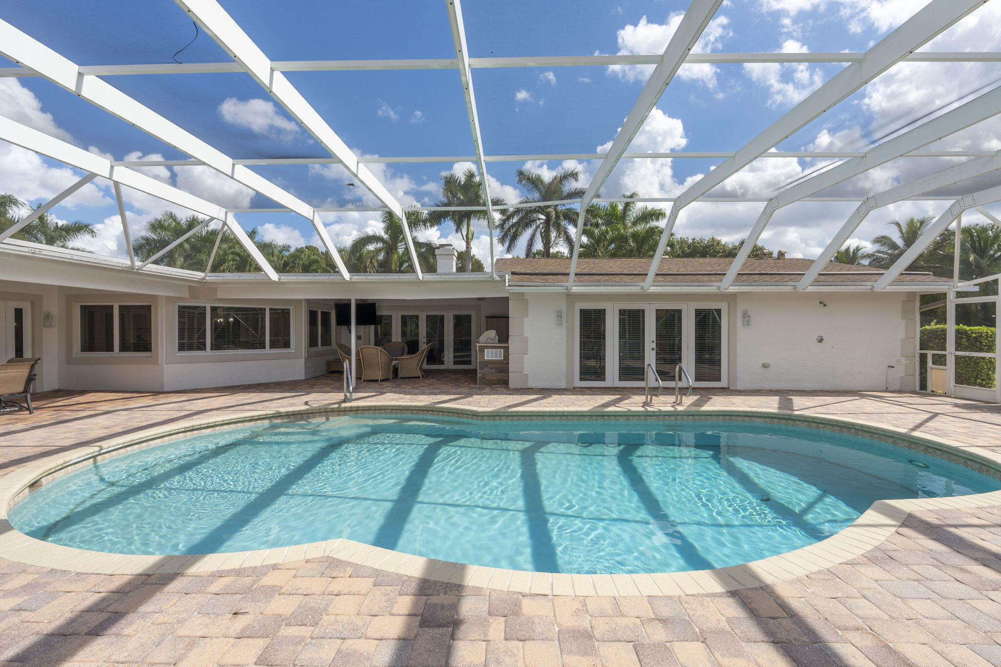 7447 NW 82nd Terrace