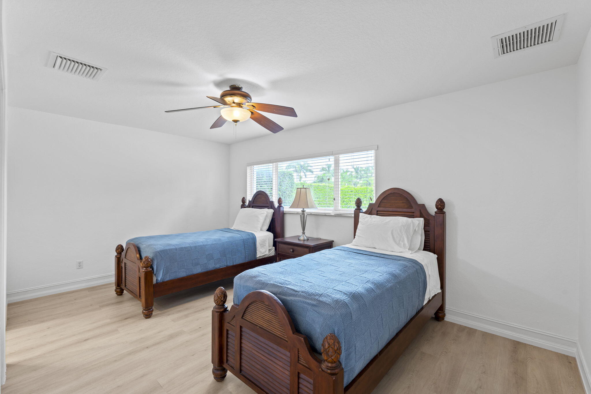 7447 NW 82nd Terrace