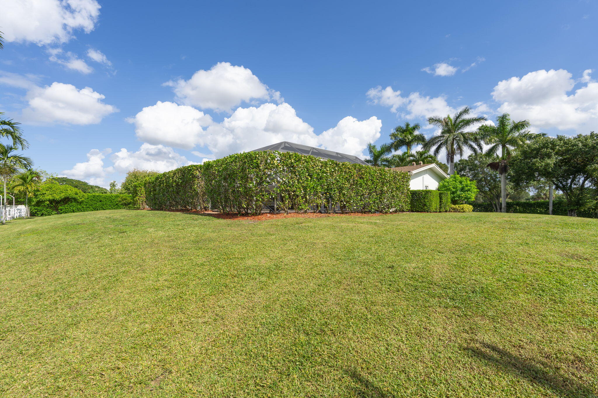 7447 NW 82nd Terrace