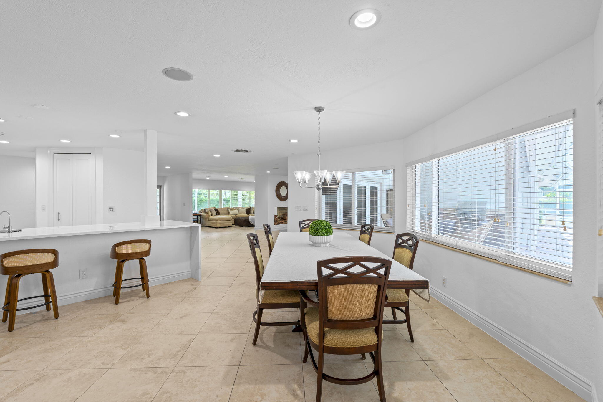 7447 NW 82nd Terrace