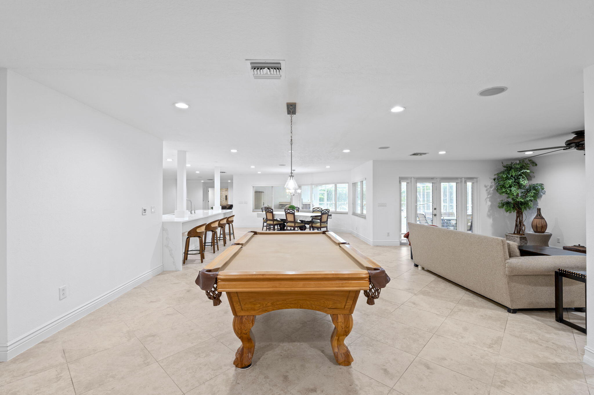 7447 NW 82nd Terrace