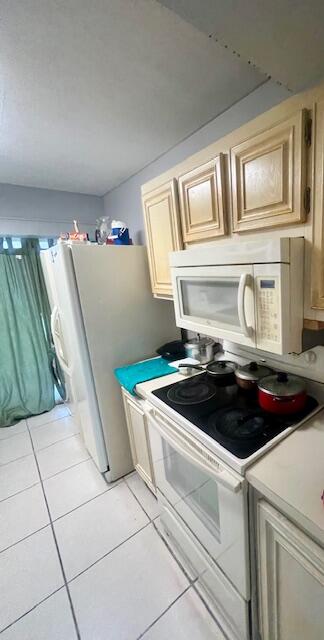 2700 Riverside Drive 103