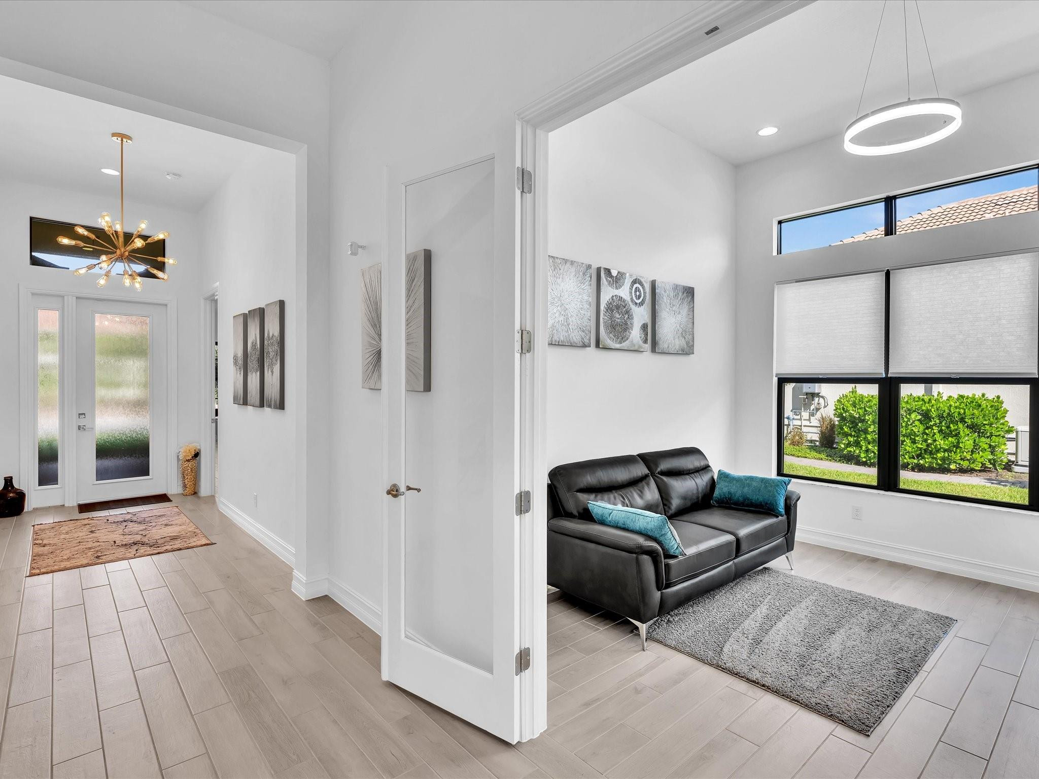 8928 E Bastille Cir Circle