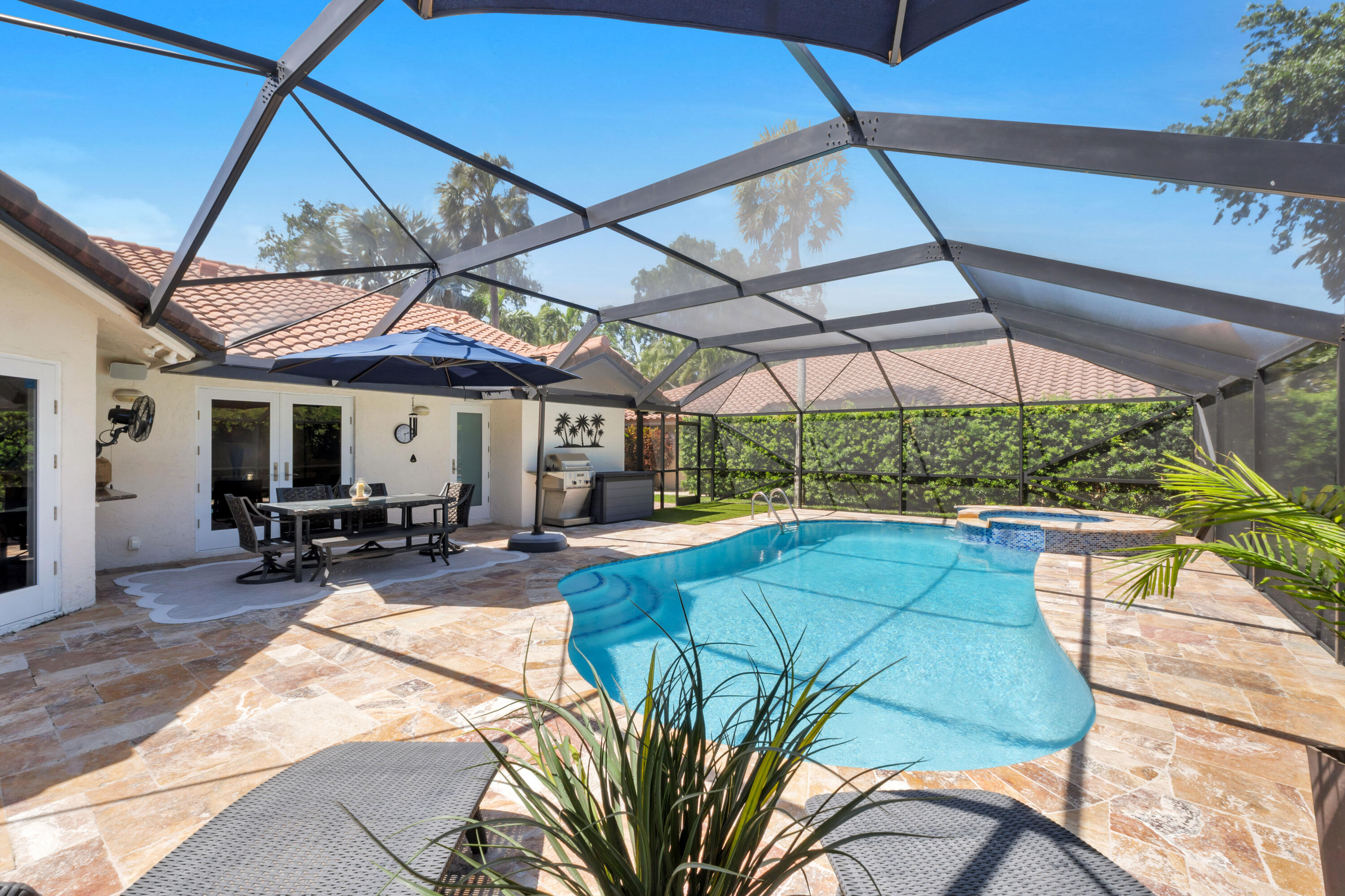2751 Oak Tree Lane