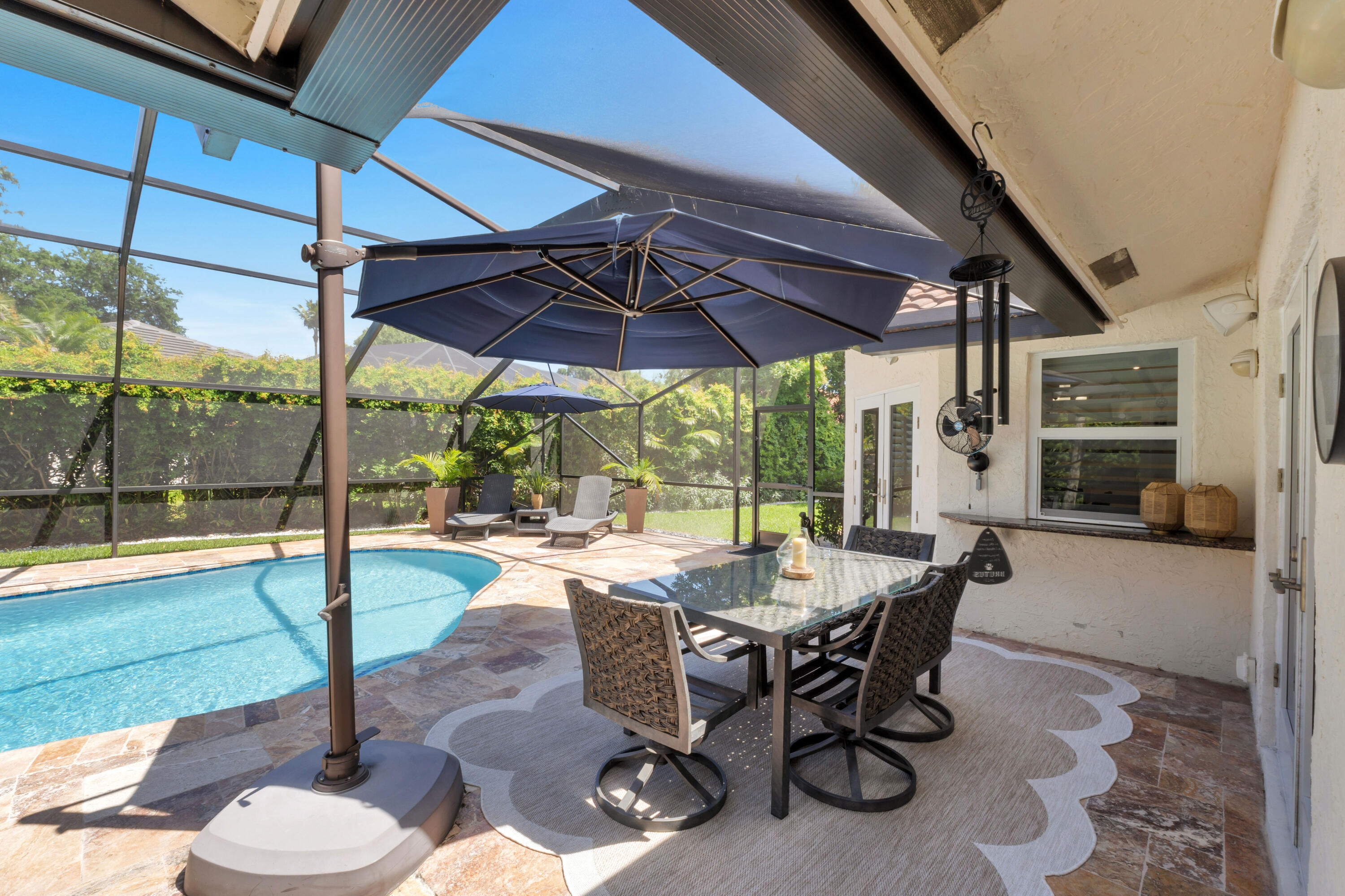 2751 Oak Tree Lane