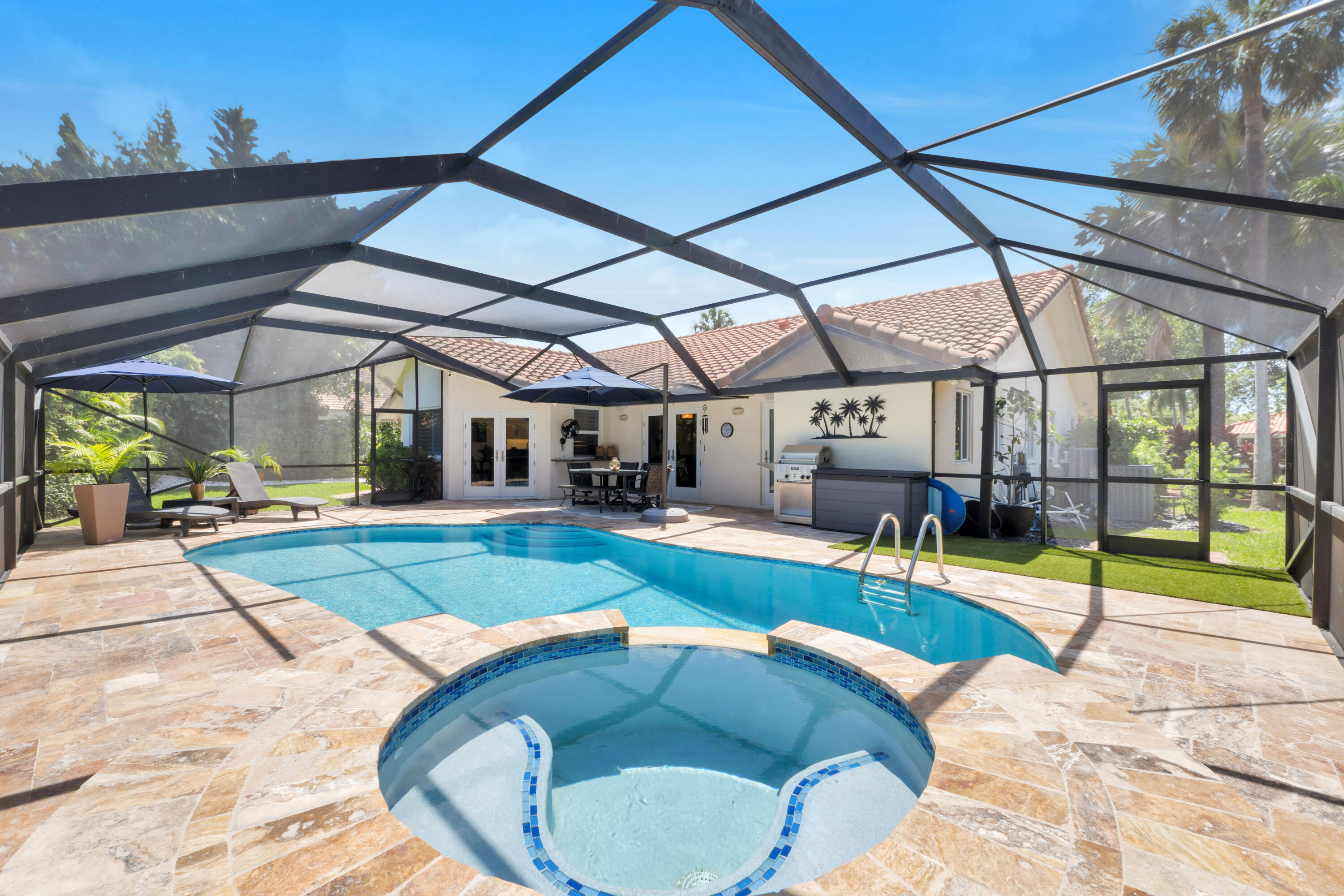 2751 Oak Tree Lane