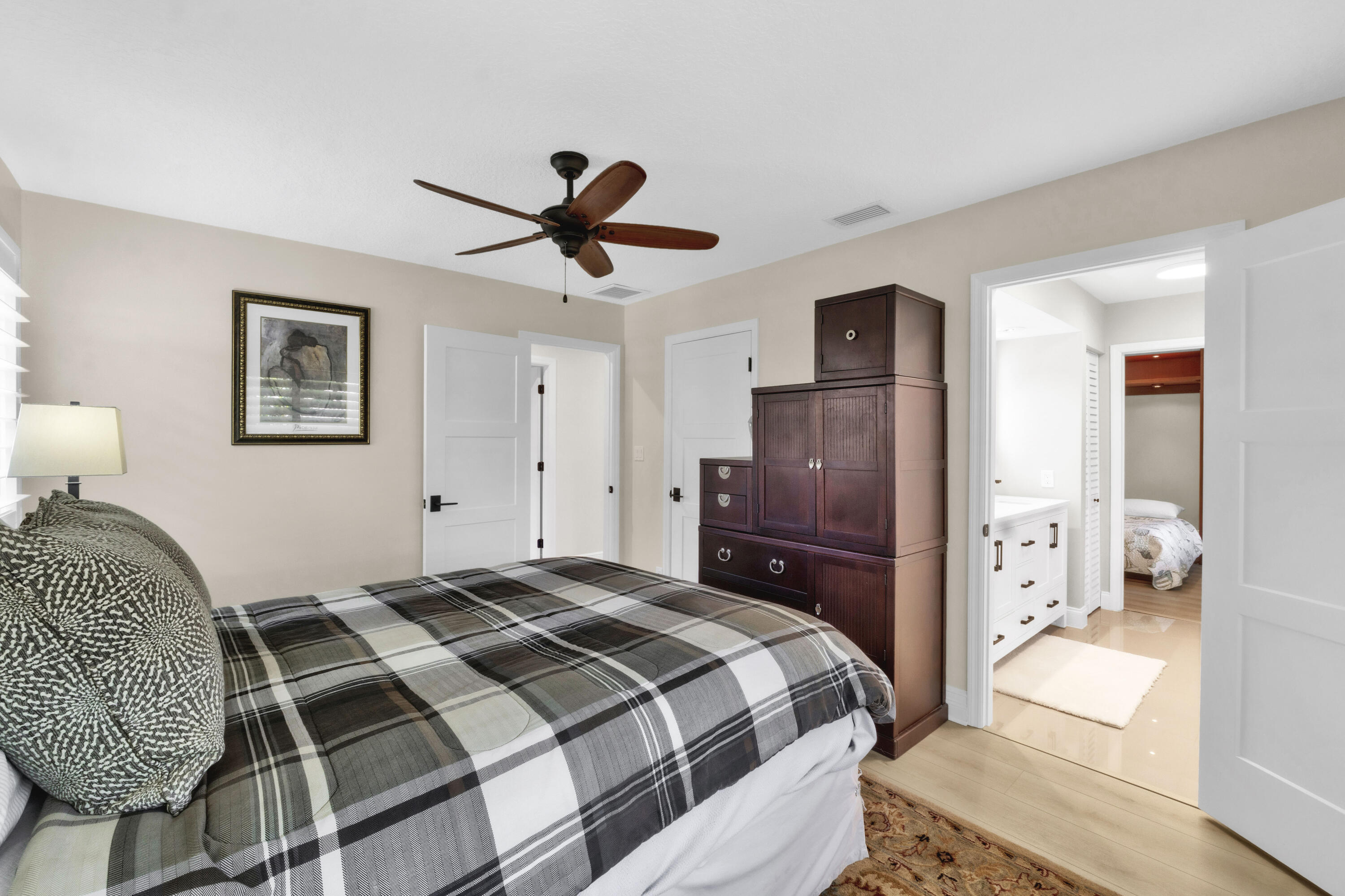 2751 Oak Tree Lane