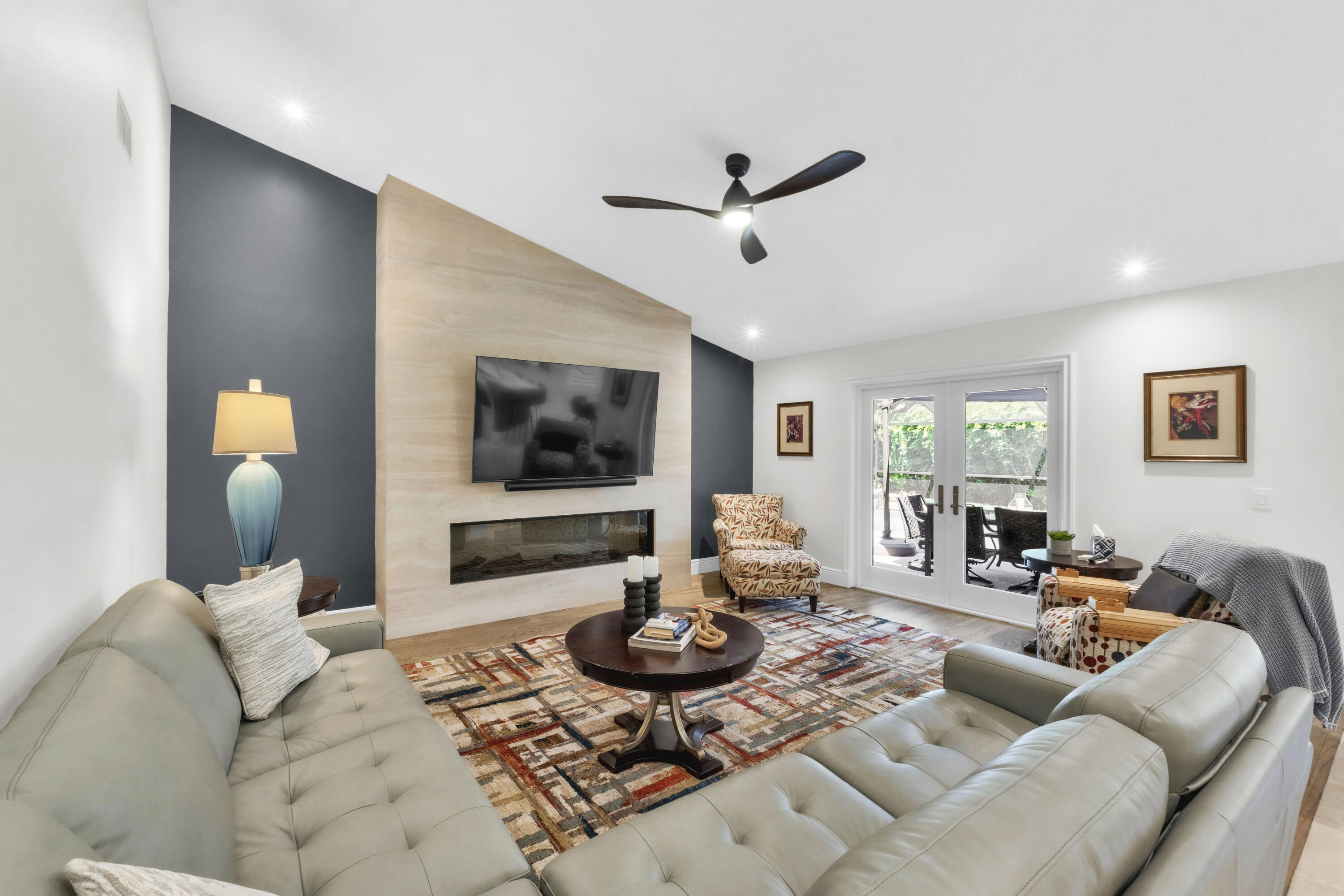 2751 Oak Tree Lane