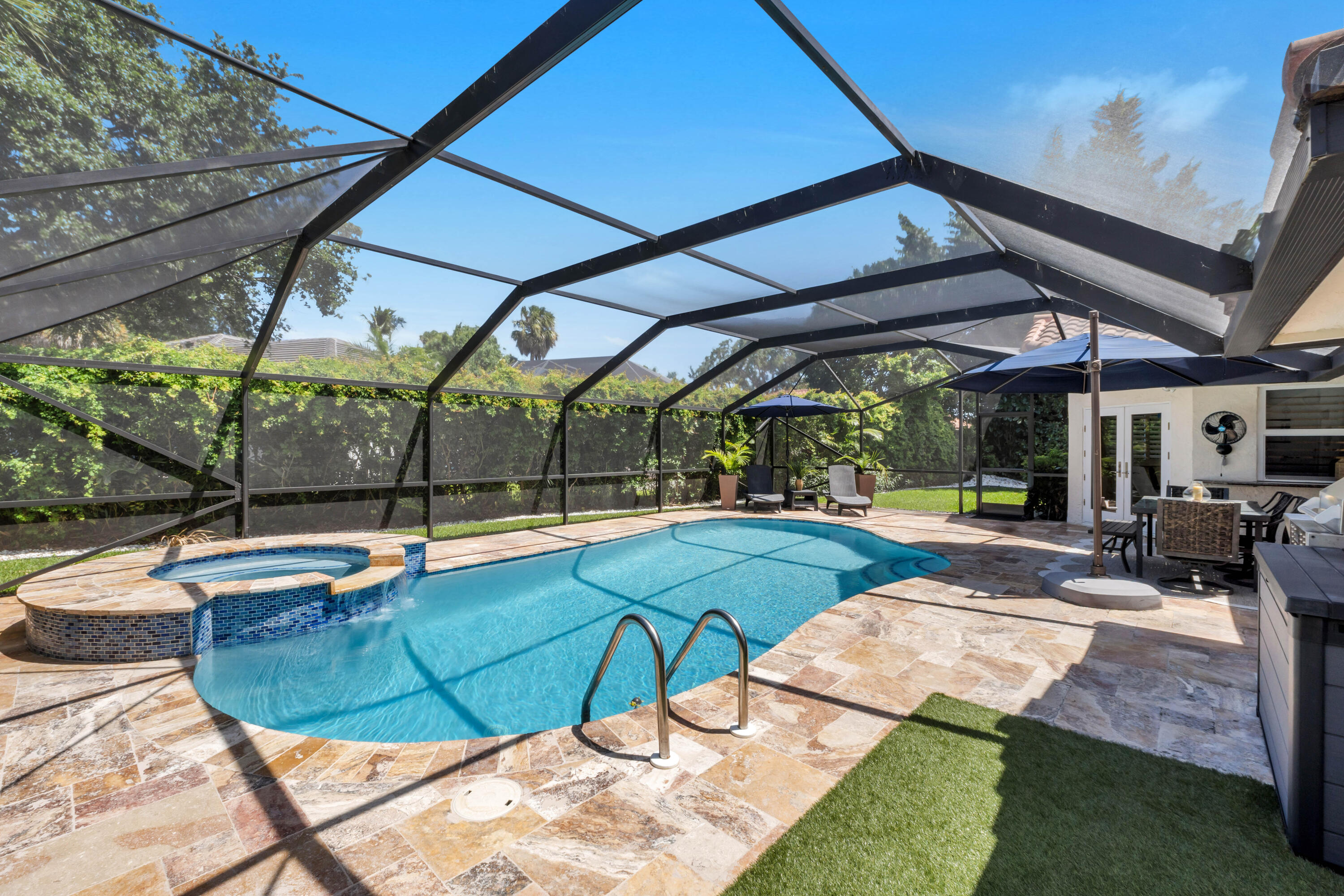 2751 Oak Tree Lane